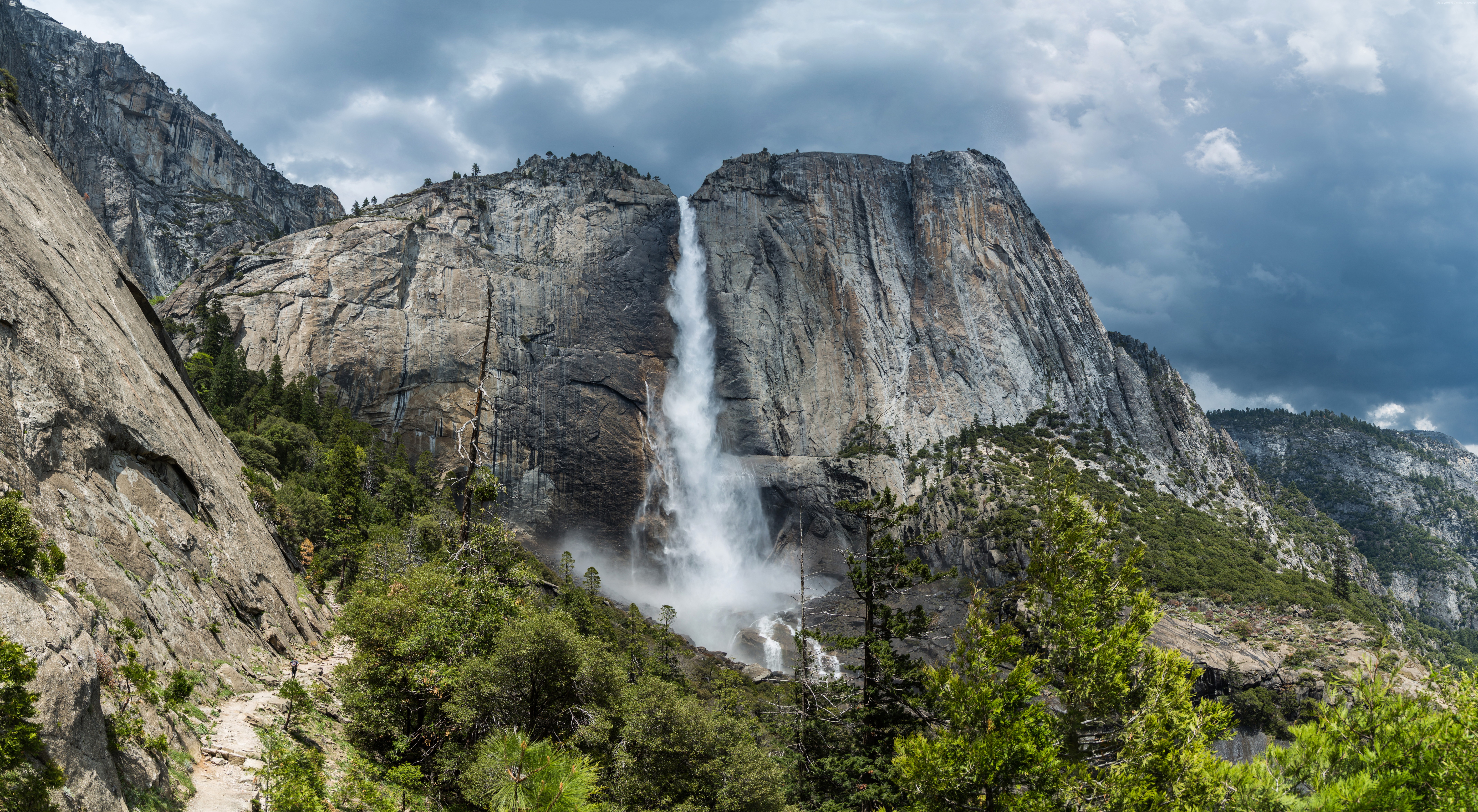 Mountain Rock Waterfall Yosemite National Park 8578x4715