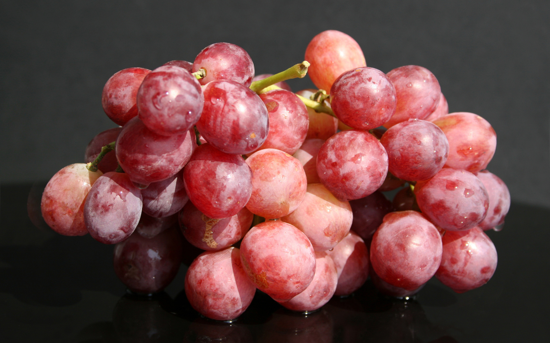 Food Grapes 1920x1200