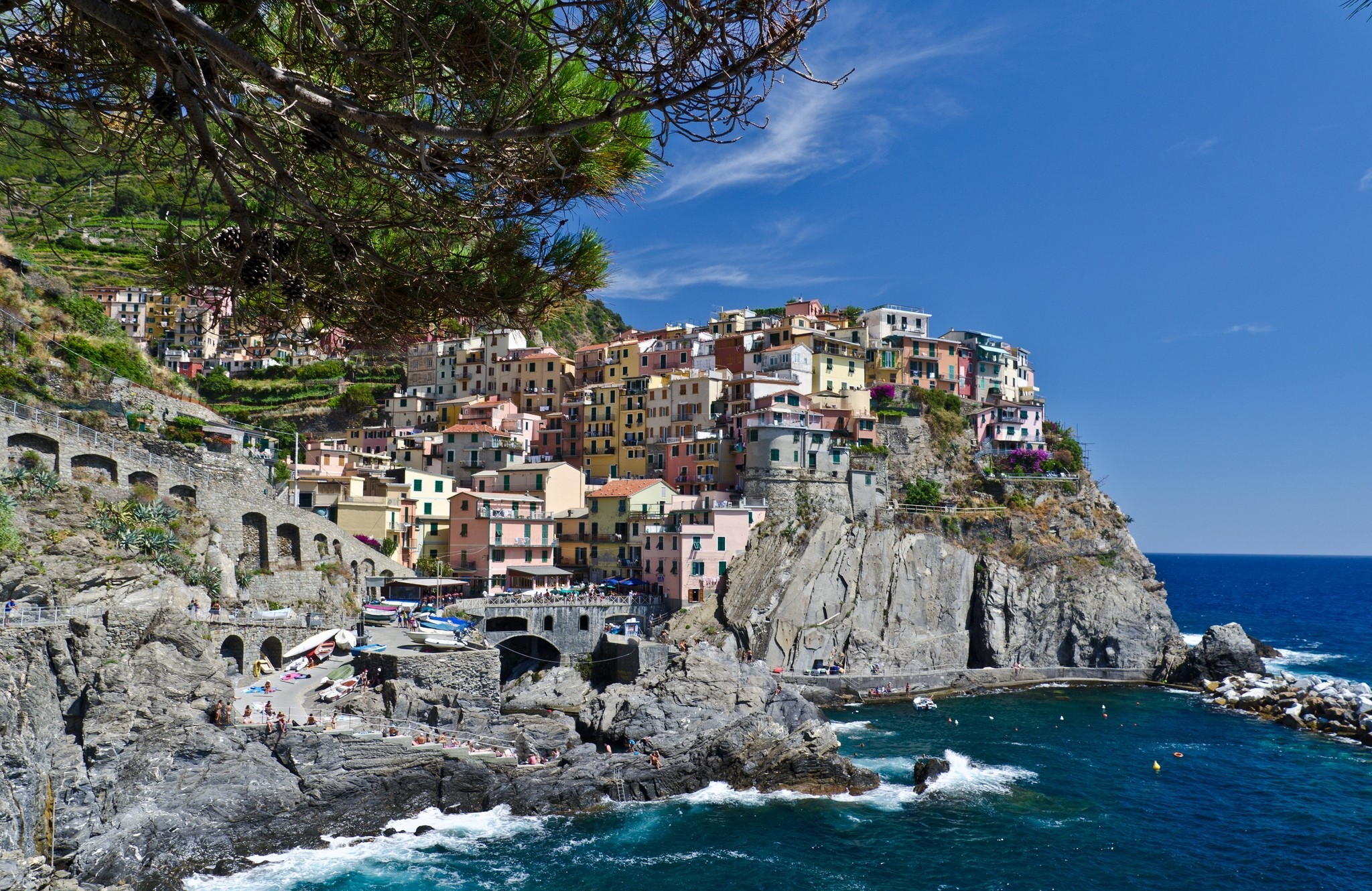Cinque Terre Italy Liguria Manarola 2048x1330