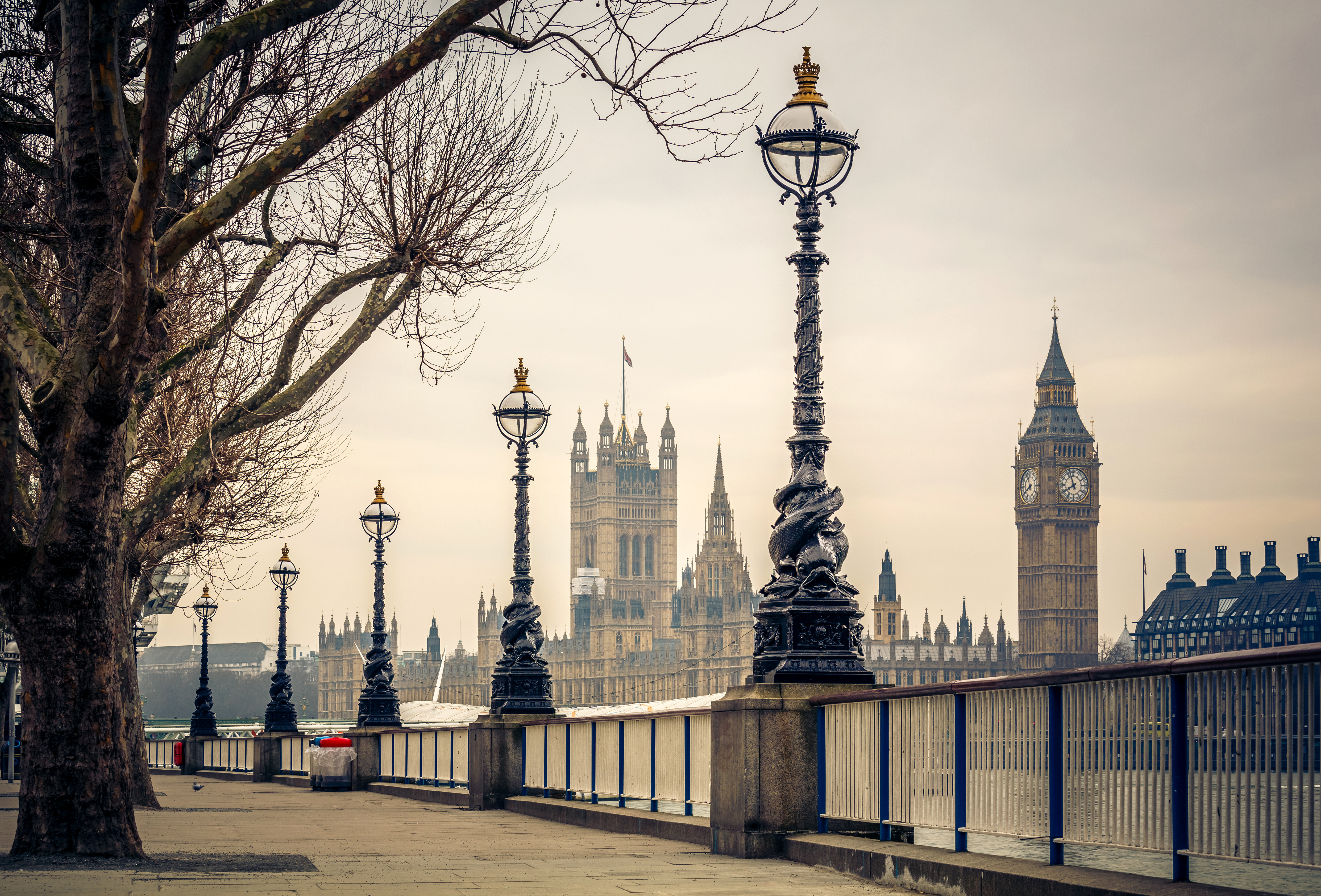 Big Ben Lamp Post London Monument Palace Of Westminster United Kingdom 5602x3800