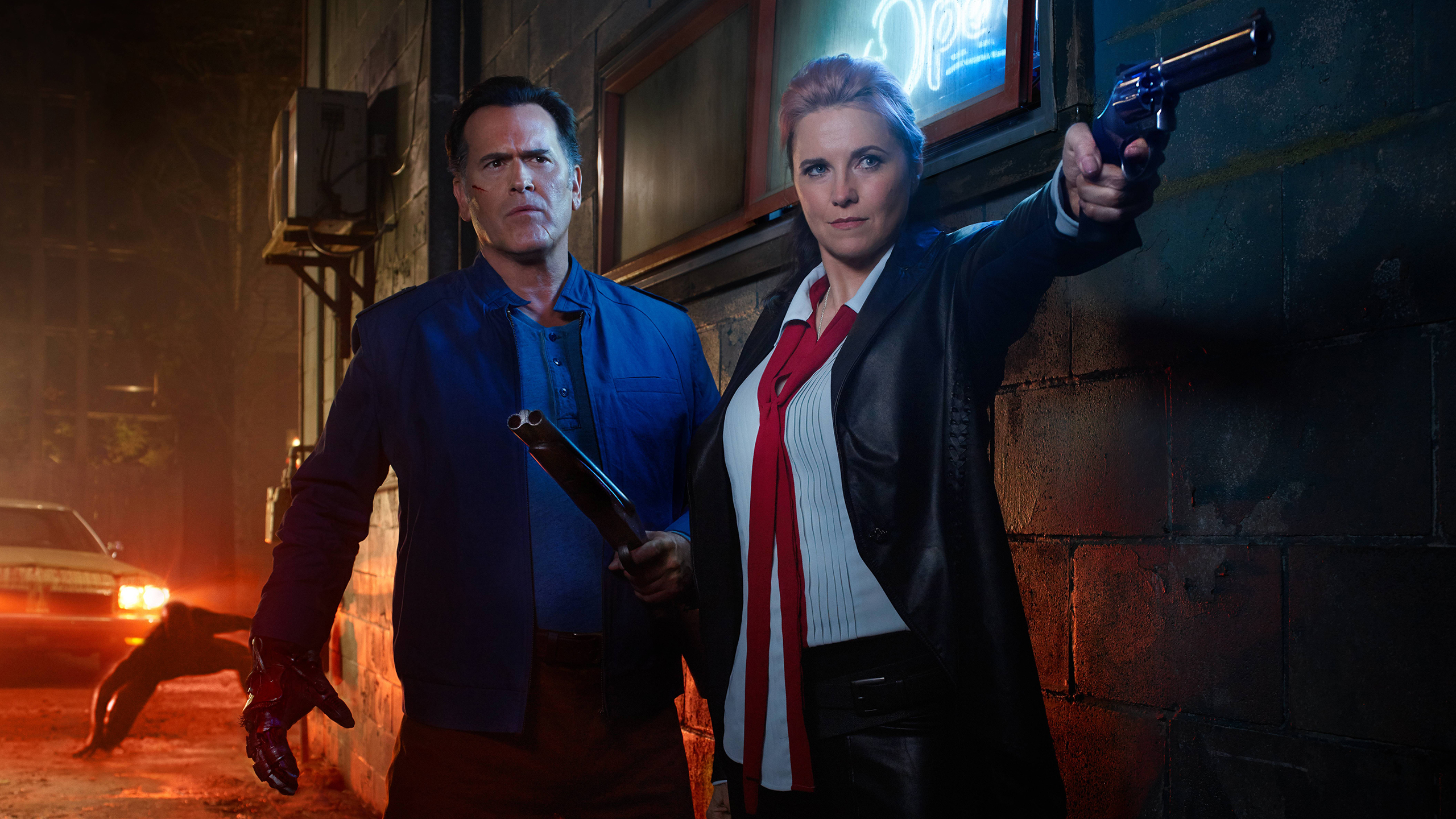 Ash Vs Evil Dead Bruce Campbell Lucy Lawless 2560x1440