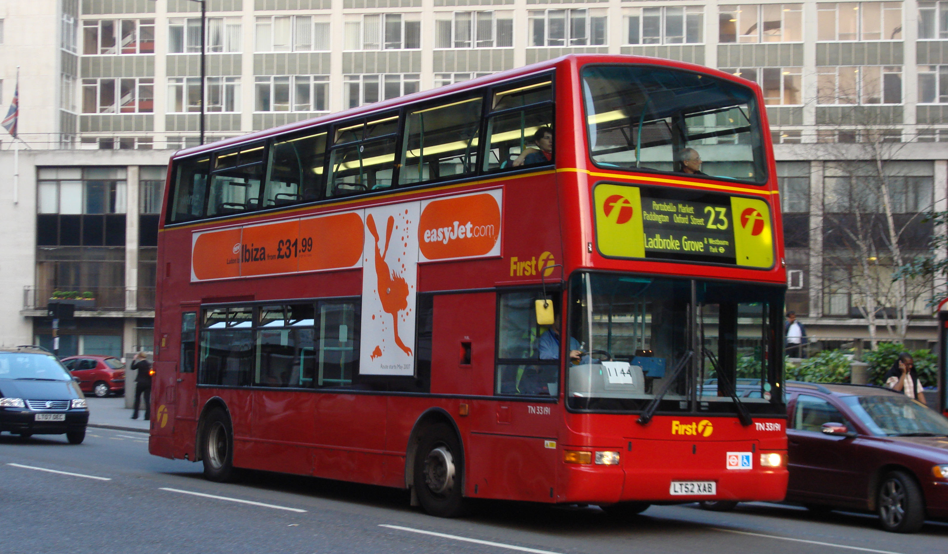 Vehicles Bus 3205x1874