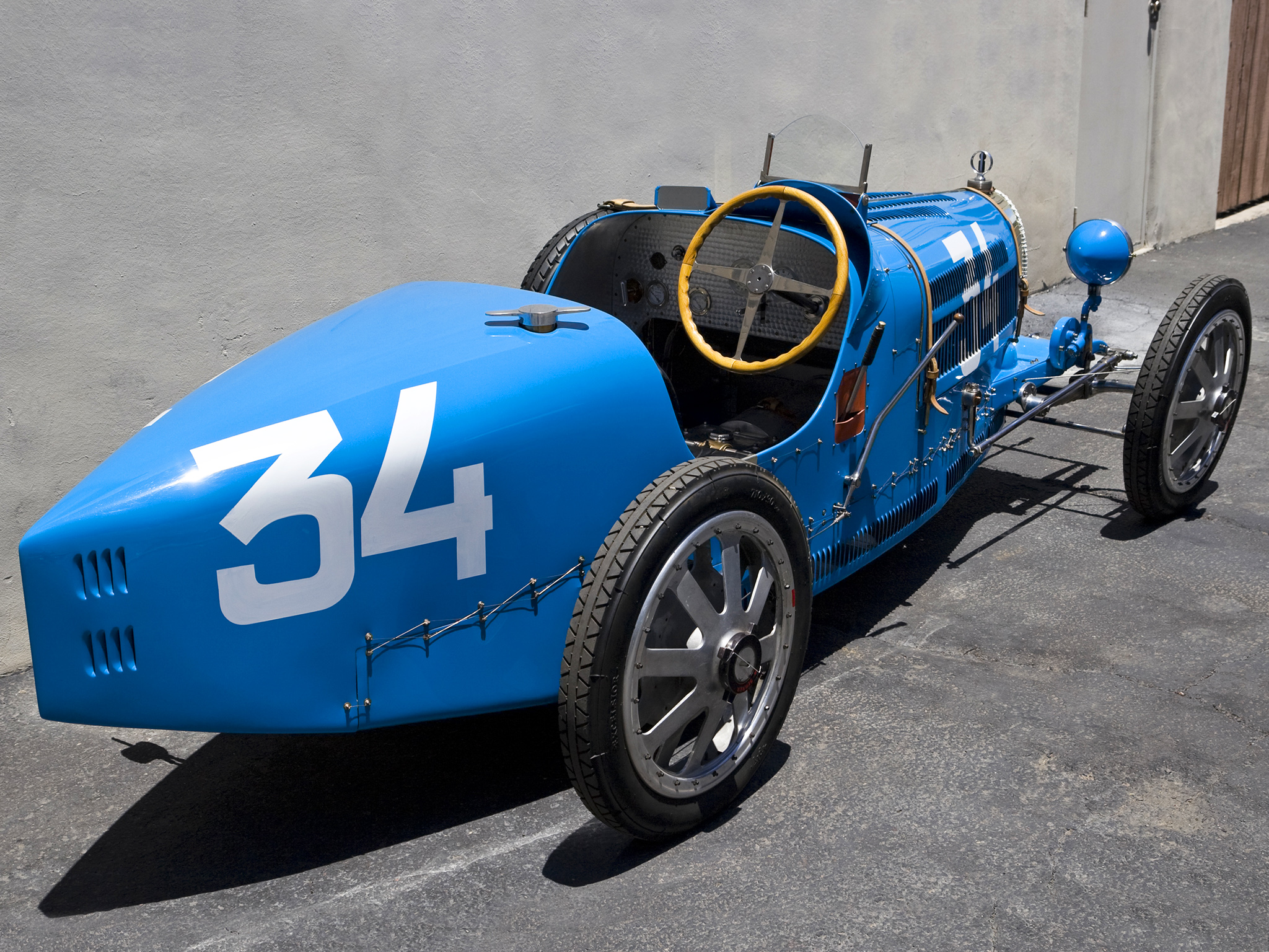 Vehicles Bugatti 2048x1536