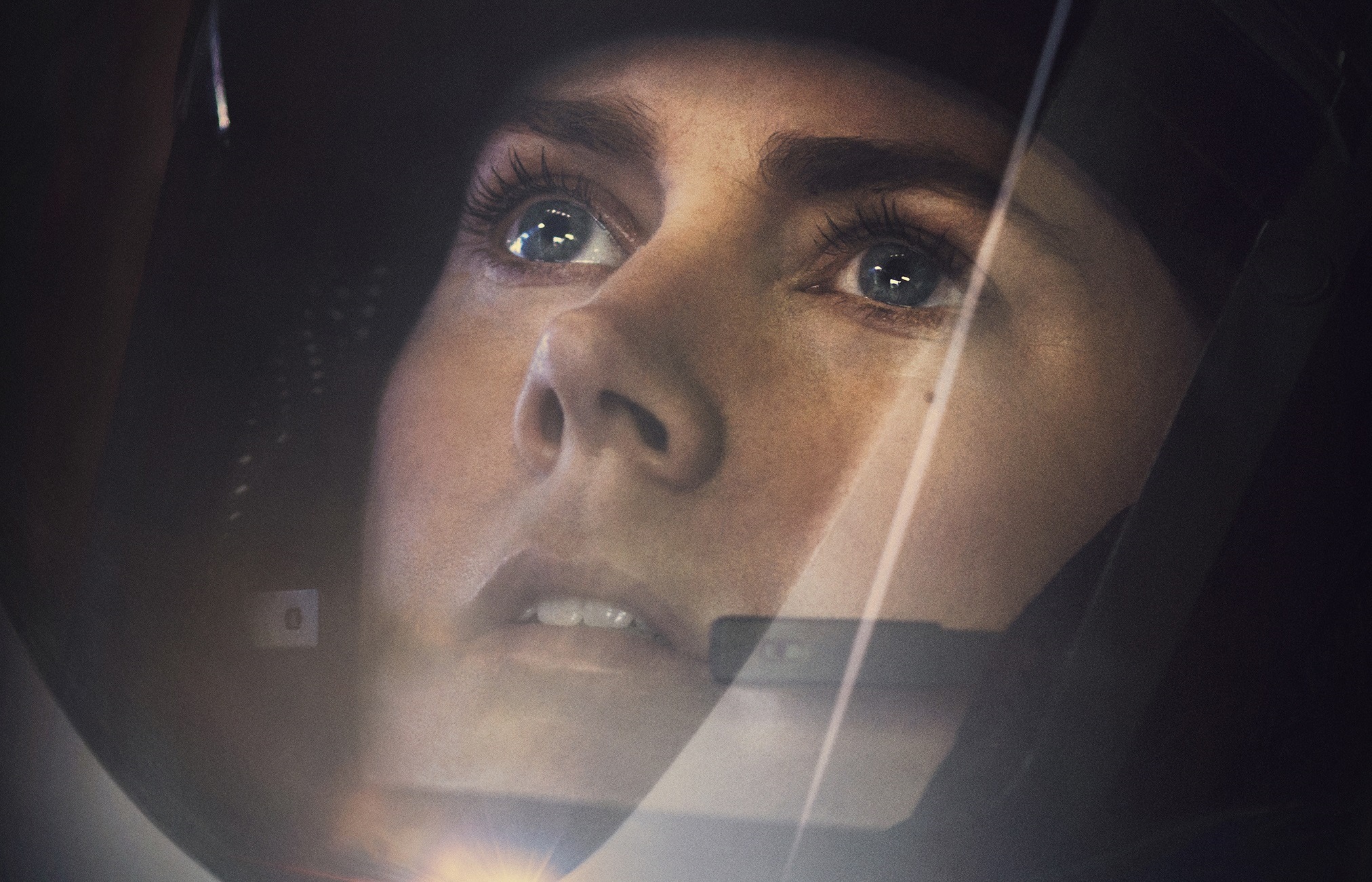 Amy Adams Arrival Movie 2024x1300