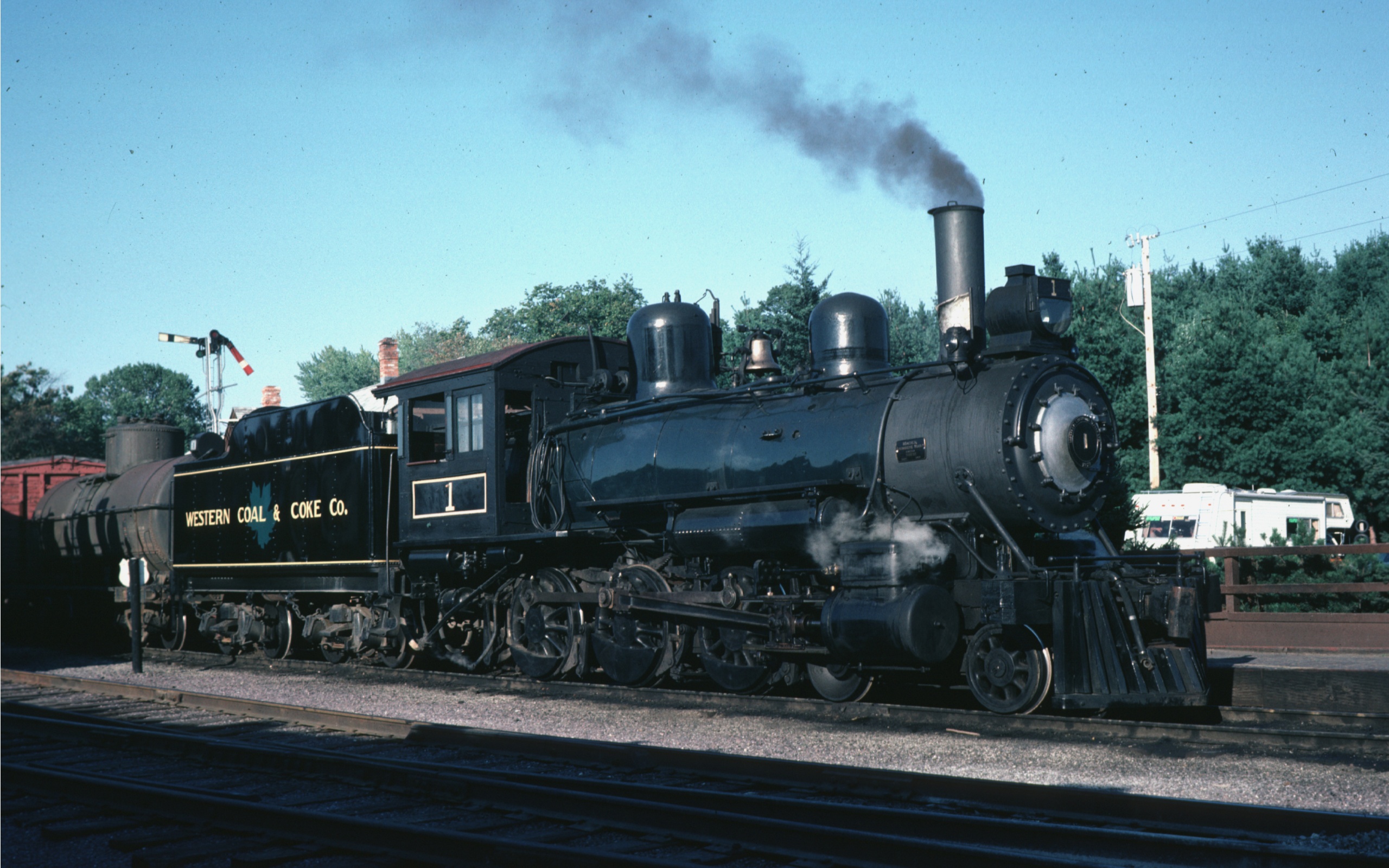 Vehicles Steam Train 2560x1600