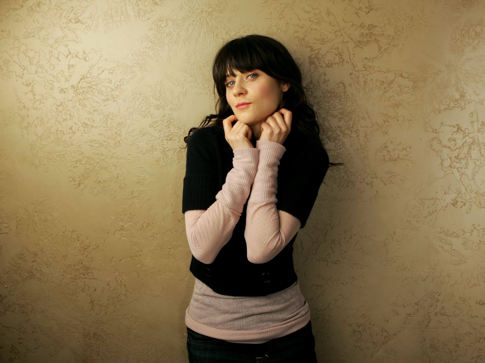 Zooey Deschanel 1600x1200