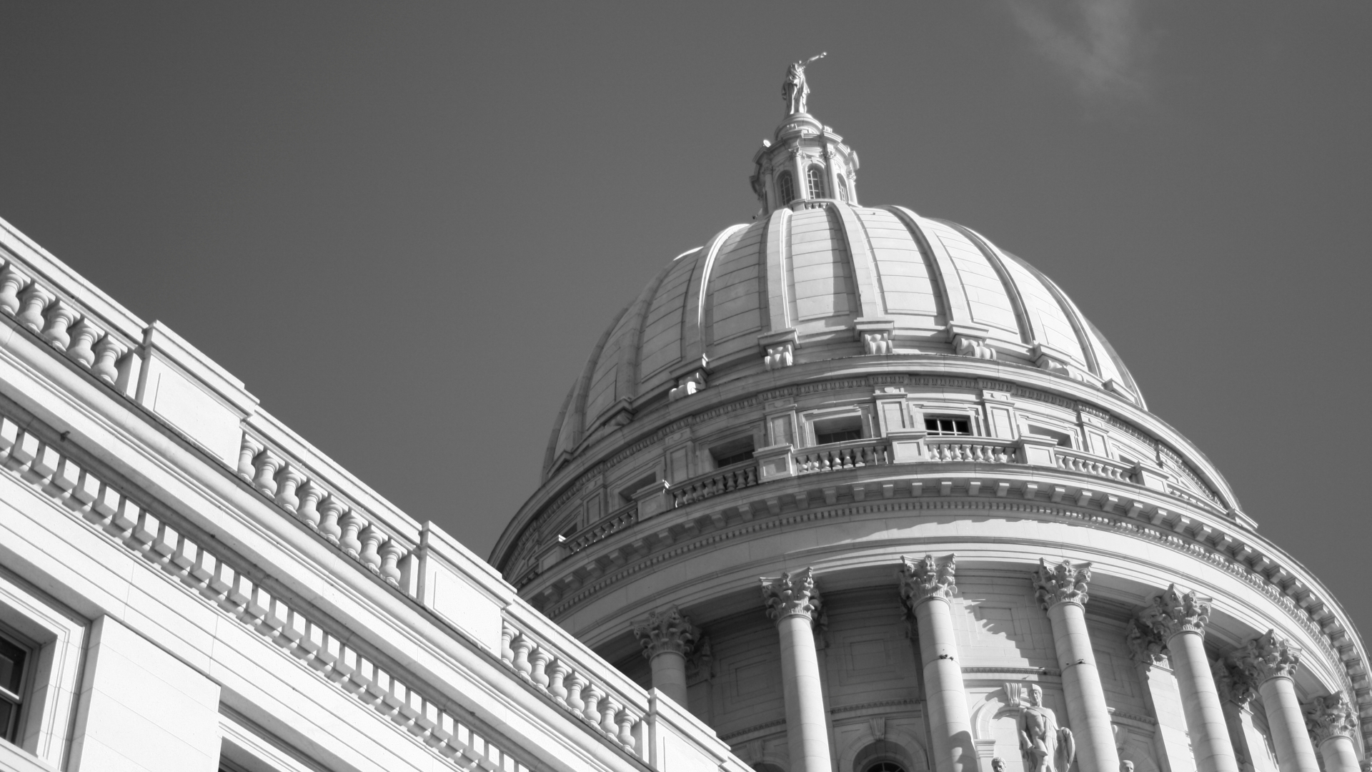 Man Made Wisconsin State Capitol 1920x1080