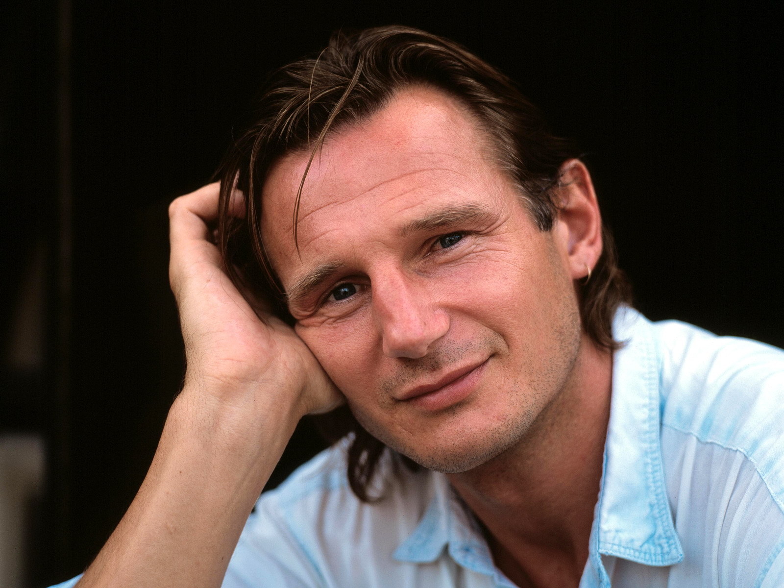 Celebrity Liam Neeson 1600x1200
