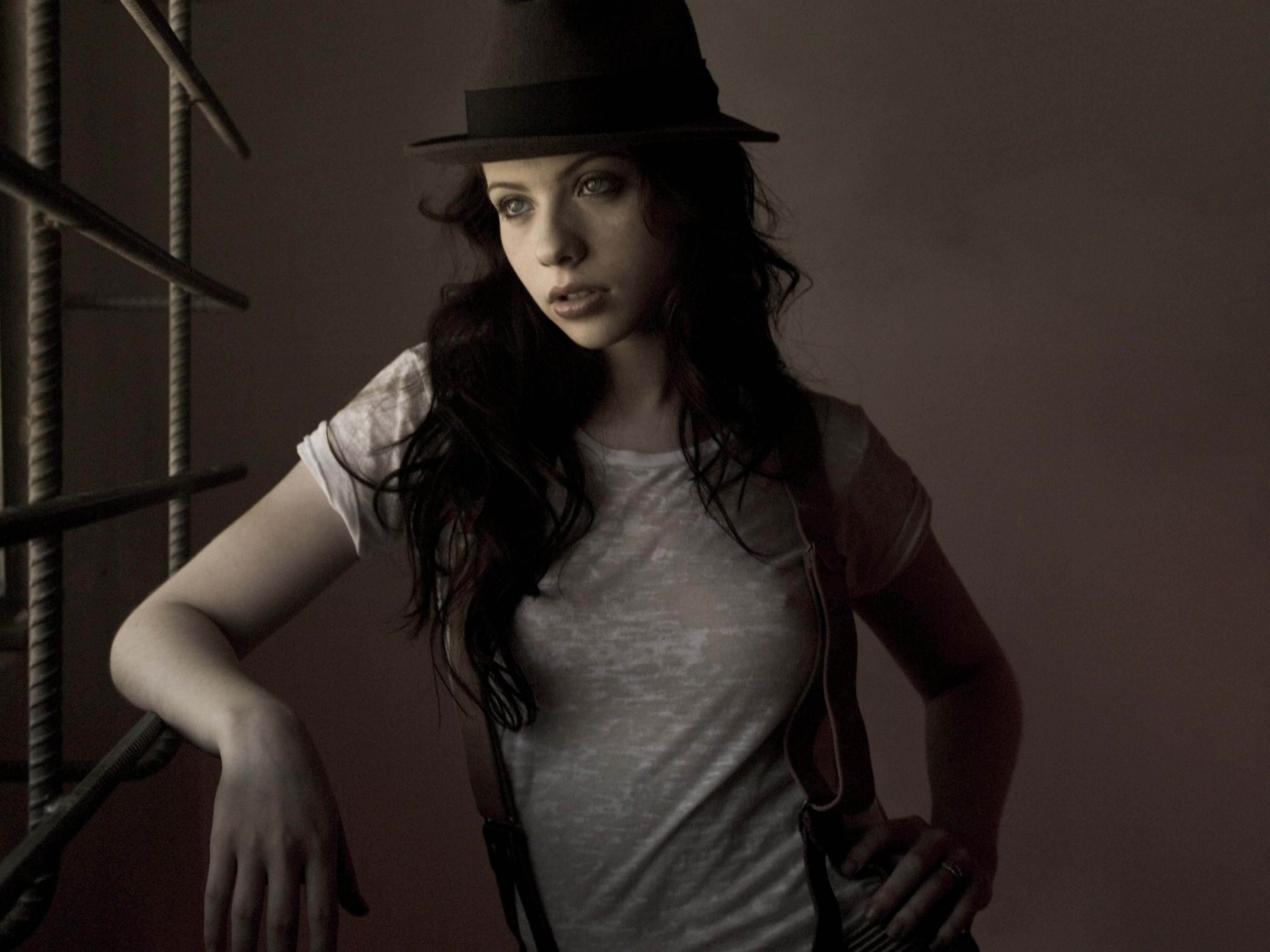 Michelle Trachtenberg 4003x3000