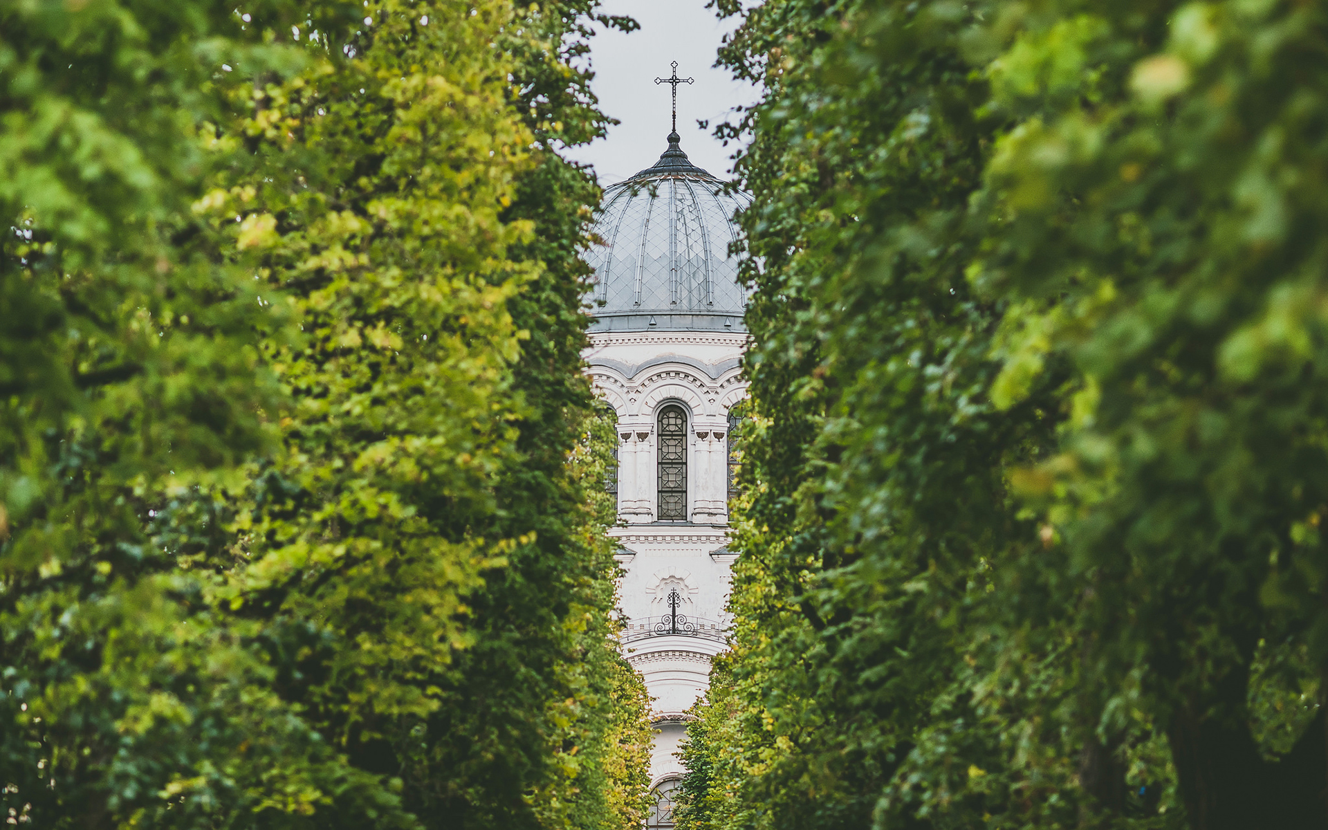 Church Kaunas Lithuania 1920x1200