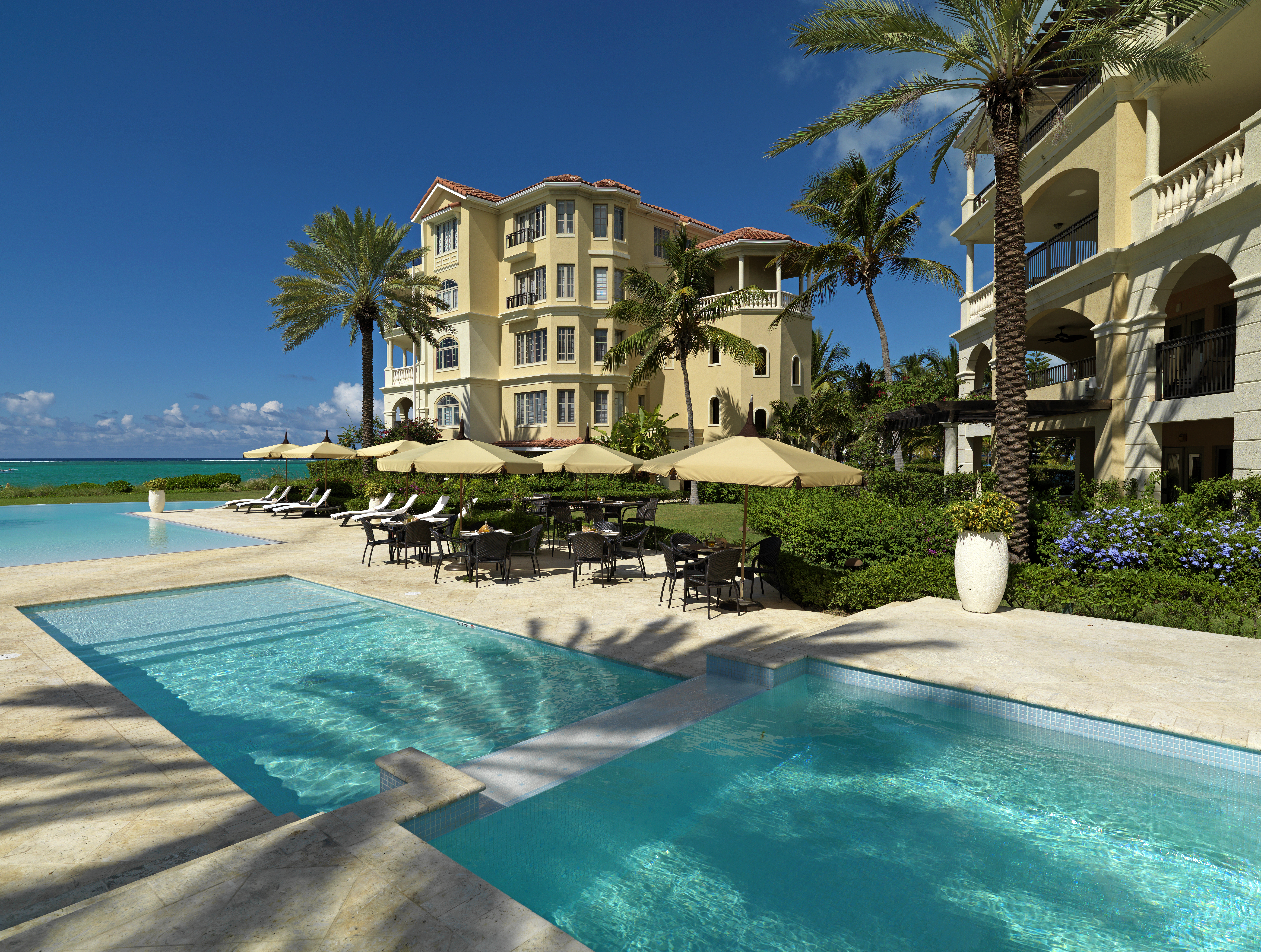 Architecture Building Hotel Ocean Palm Tree Pool Turks And Caicos 7168x5412