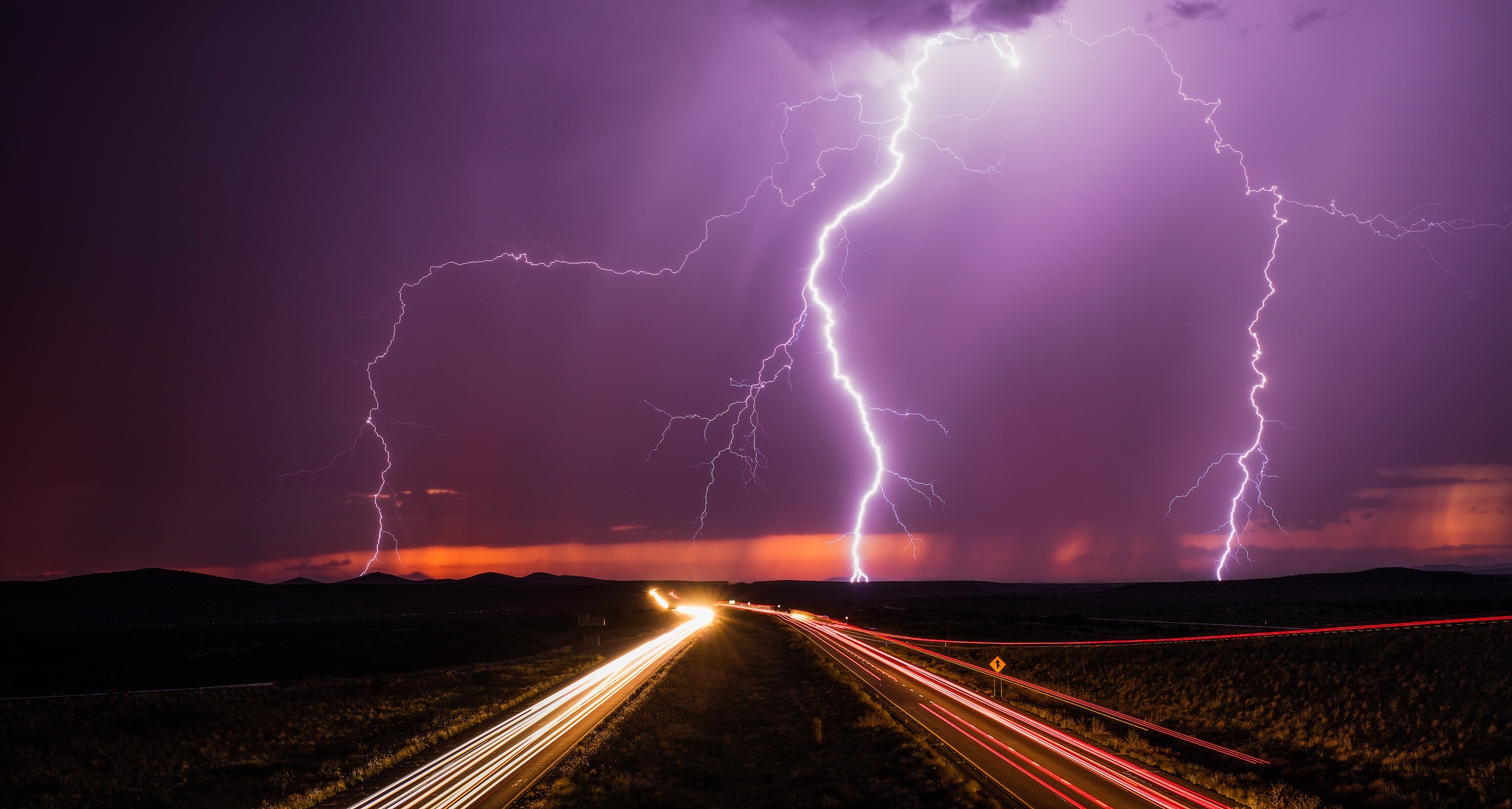 Cloud Light Lightning Night Road Storm Time Lapse 2048x1095