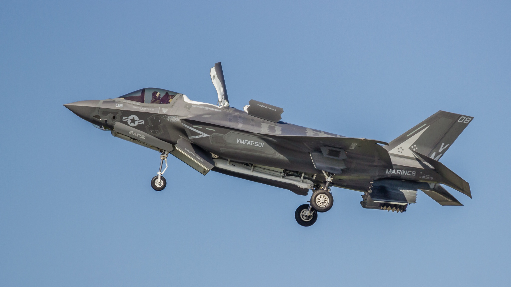 Aircraft Jet Fighter Lockheed Martin F 35 Lightning Ii Warplane 2048x1152