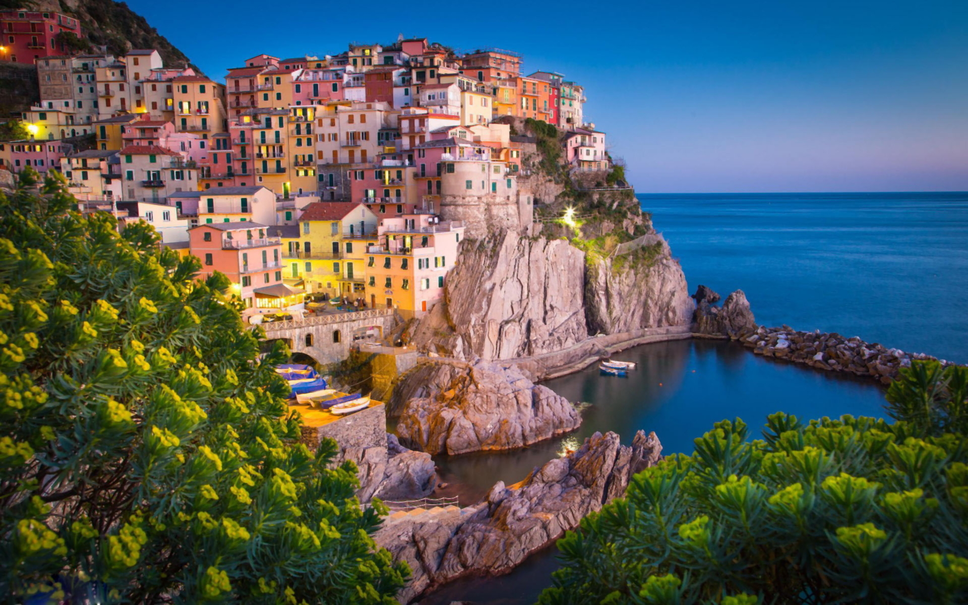 Cinque Terre Coast Colorful Colors House Italy Town 1920x1200