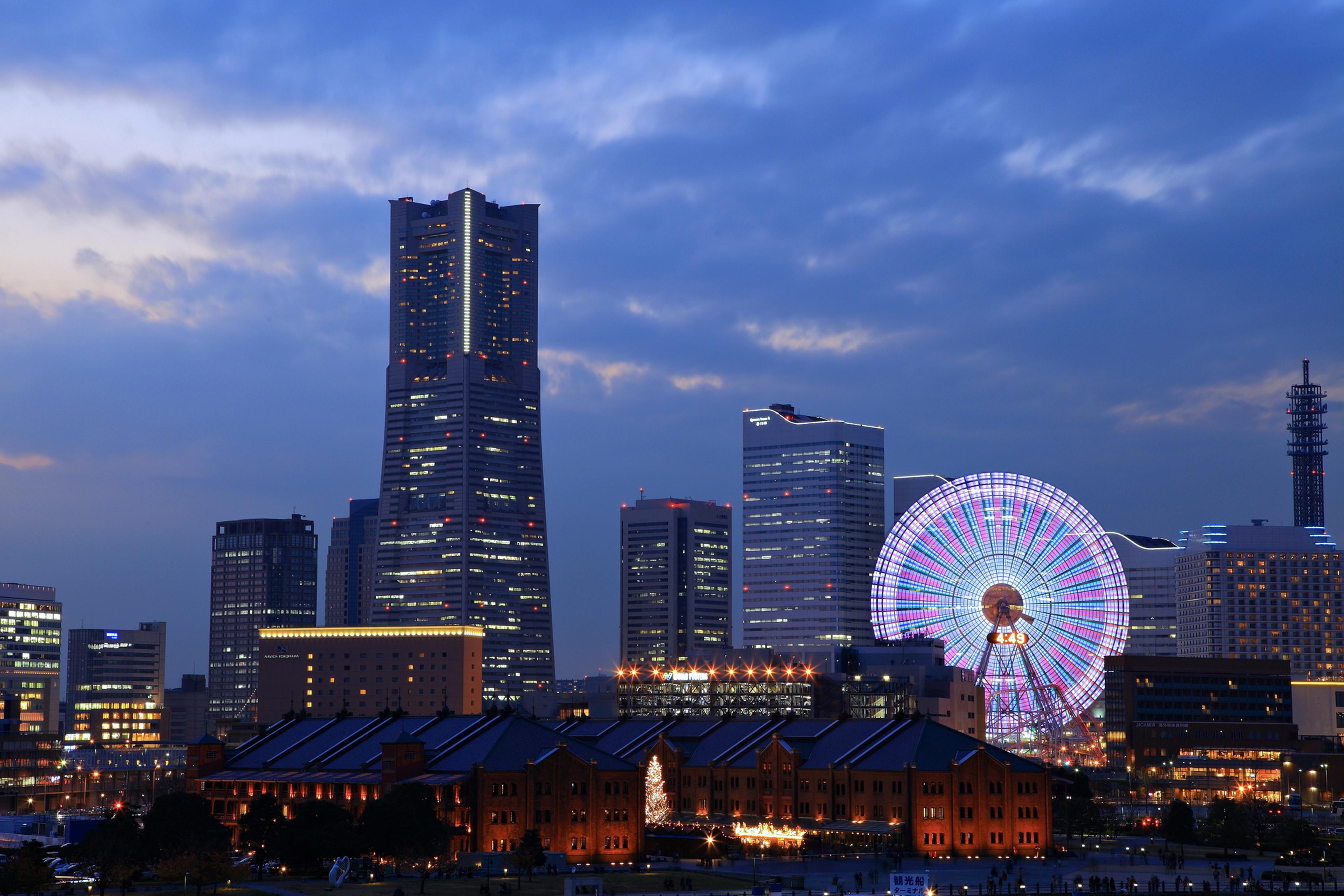 Building City Ferris Wheel Japan Light Skyscraper Yokohama 3840x2559