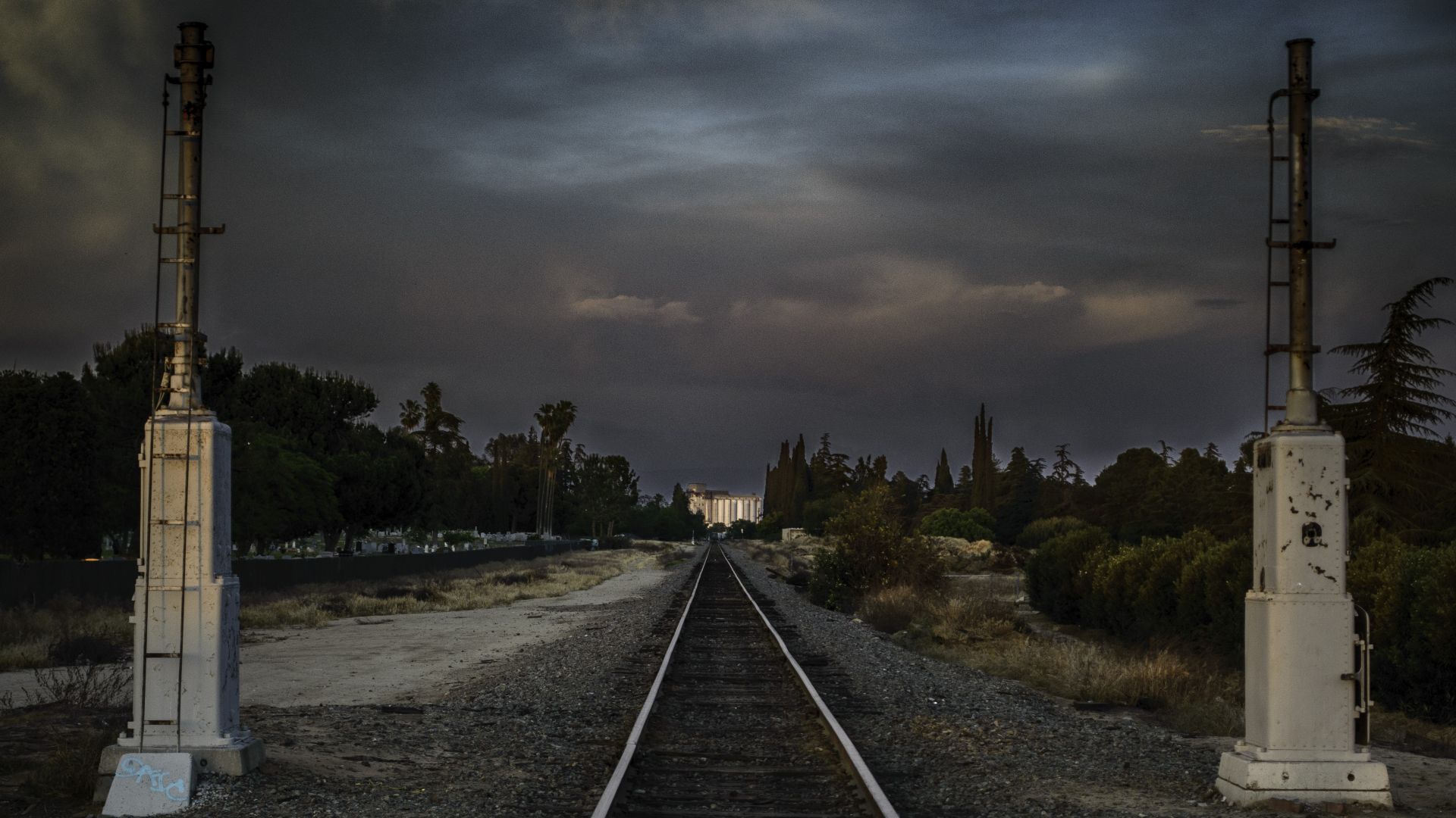 Man Made Railroad 1920x1080