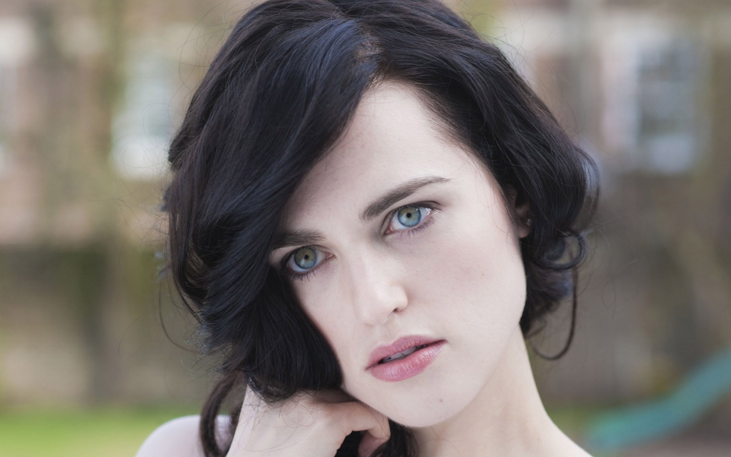 Actress Black Hair Blue Eyes Face Girl Katie Mcgrath Woman 2560x1600
