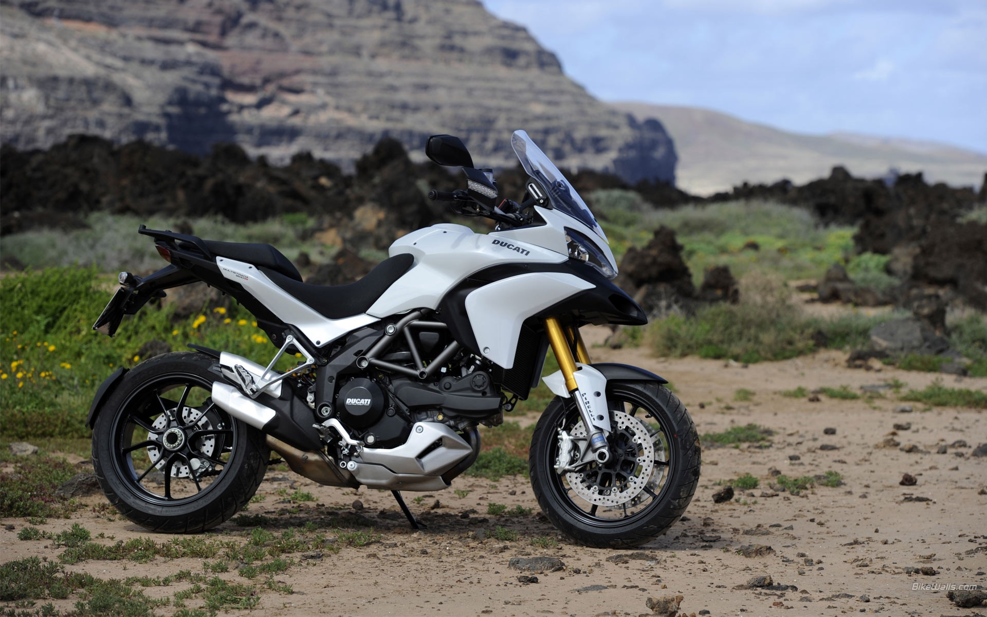 Vehicles Ducati Multistrada 1200 1920x1200