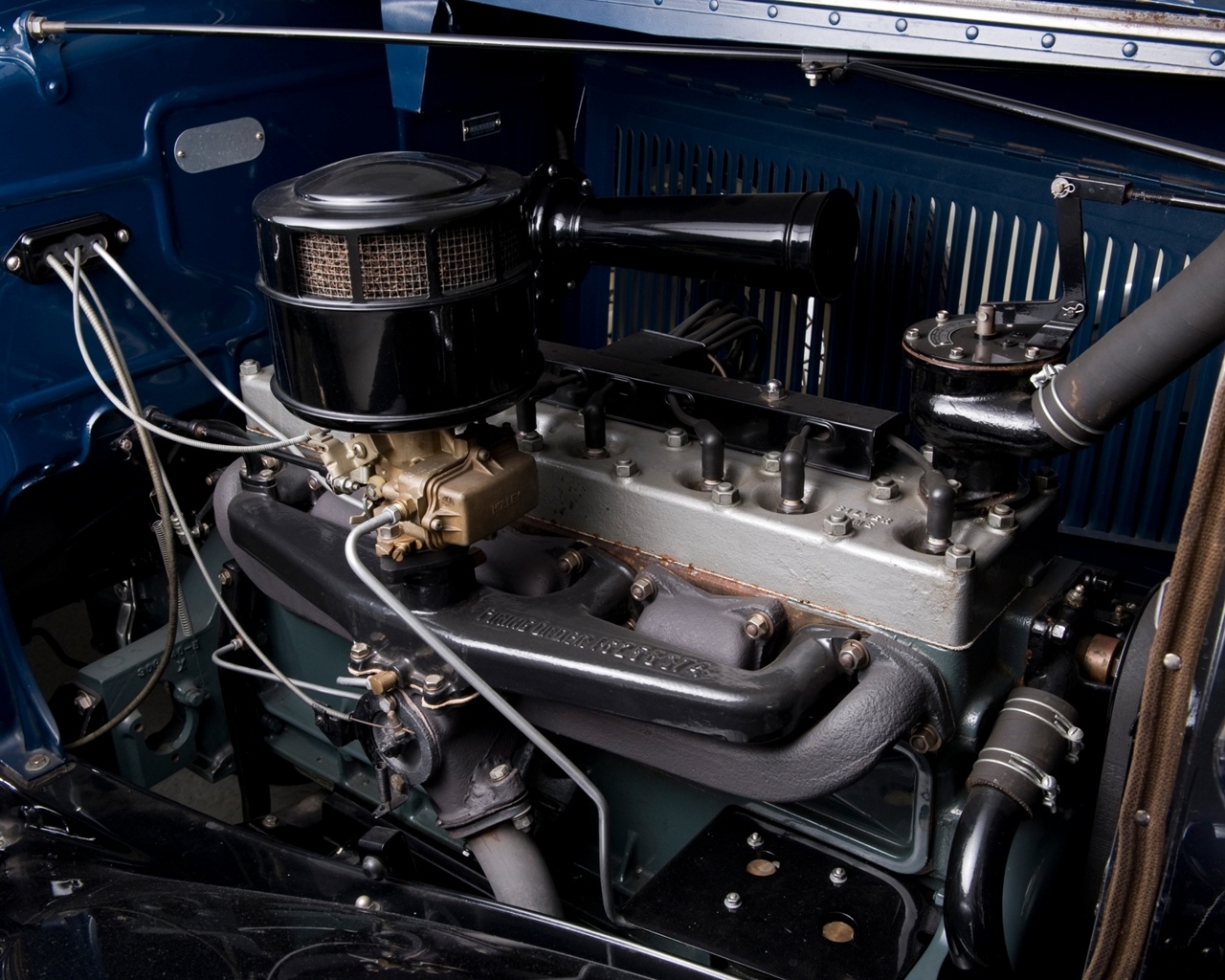 Vehicles Engine 1280x1024