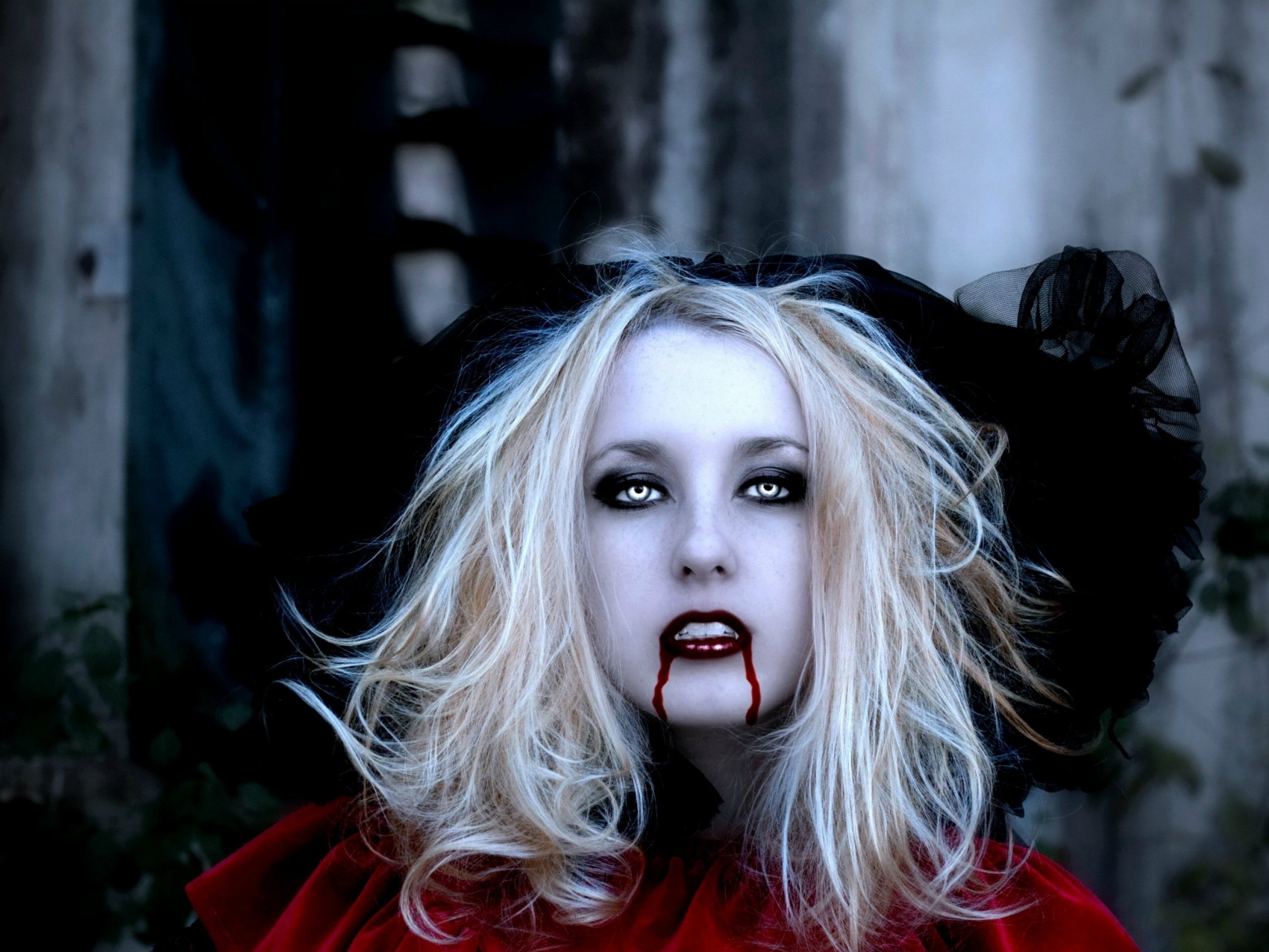 Blonde Blood Dark Vampire Woman 2560x1920