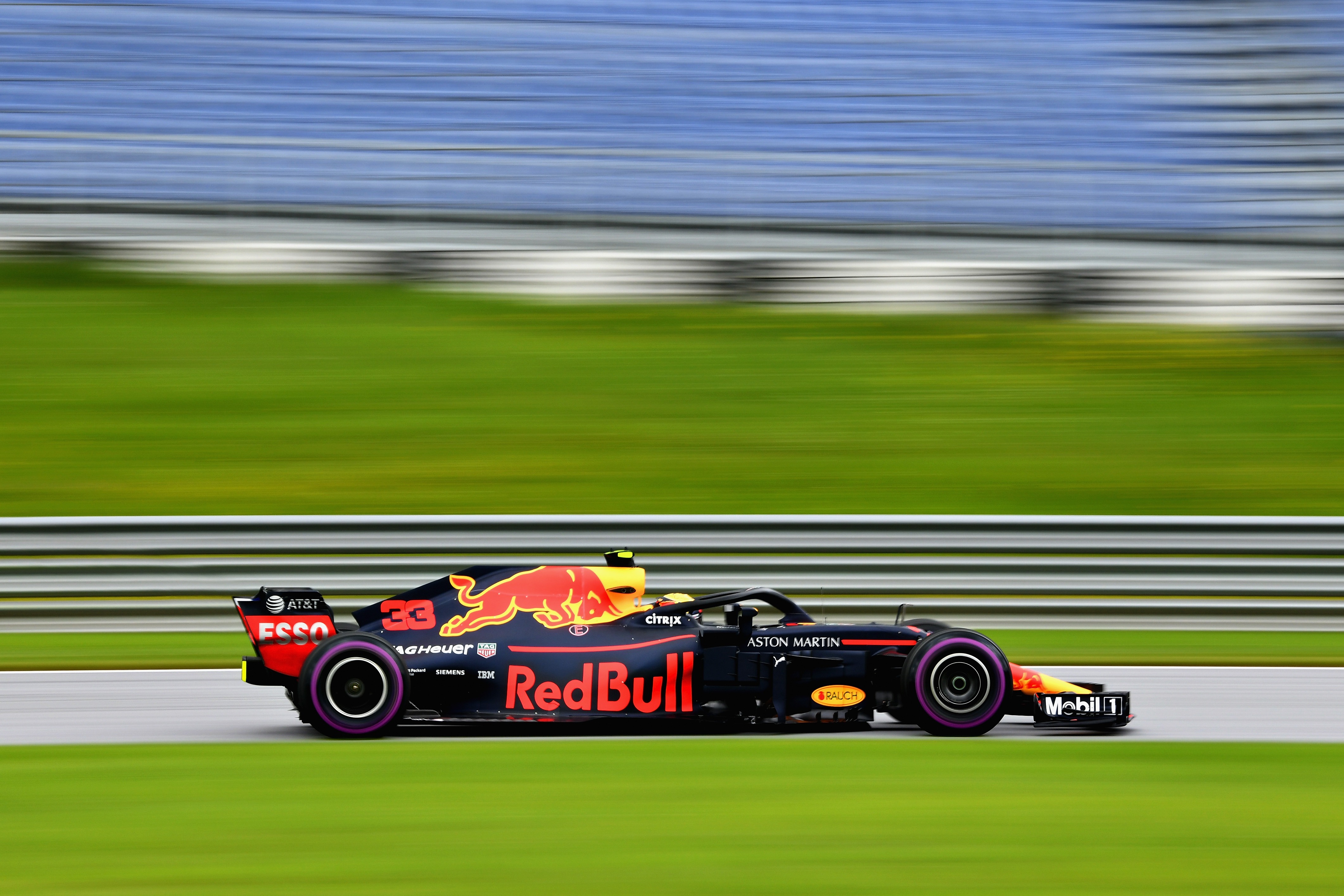 Formula 1 Red Bull 4244x2829