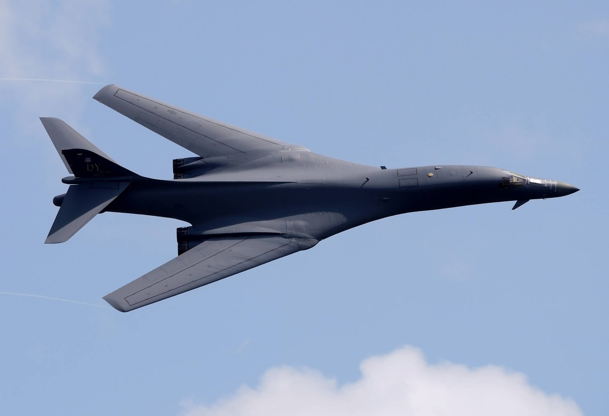 Aircraft Bomber Rockwell B 1 Lancer Warplane 2048x1400