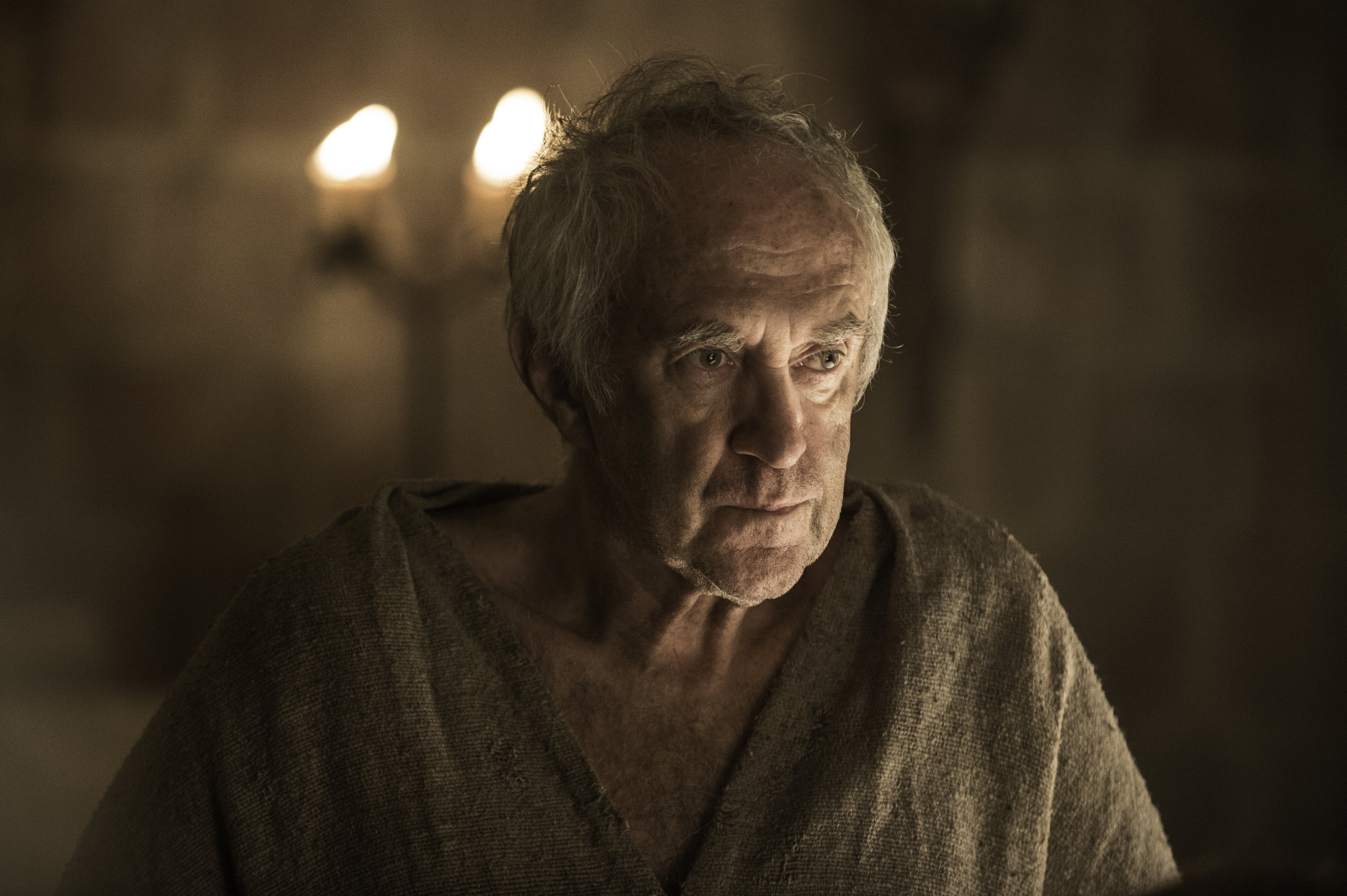 High Sparrow Jonathan Pryce 4500x2995