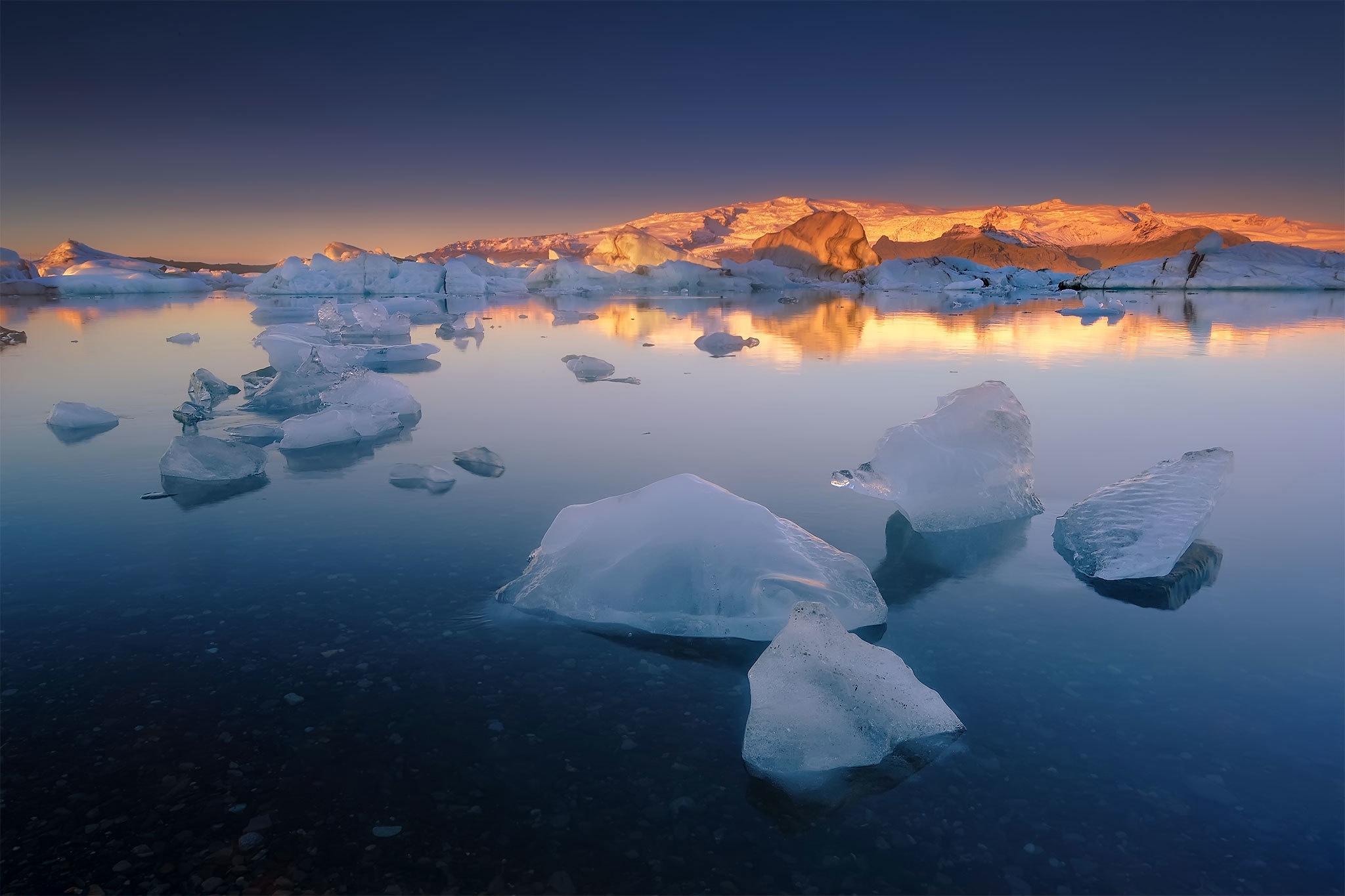 Ice Iceland Sea 2048x1365