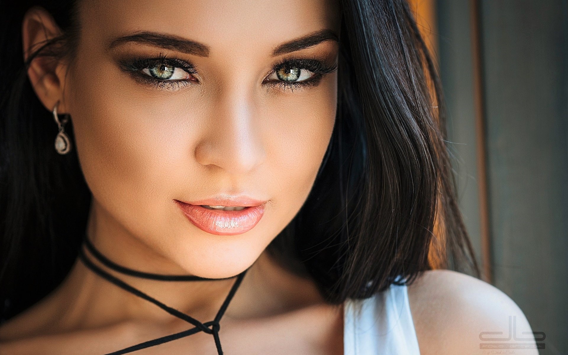 Angelina Petrova Black Hair Face Girl Model Woman 1920x1200