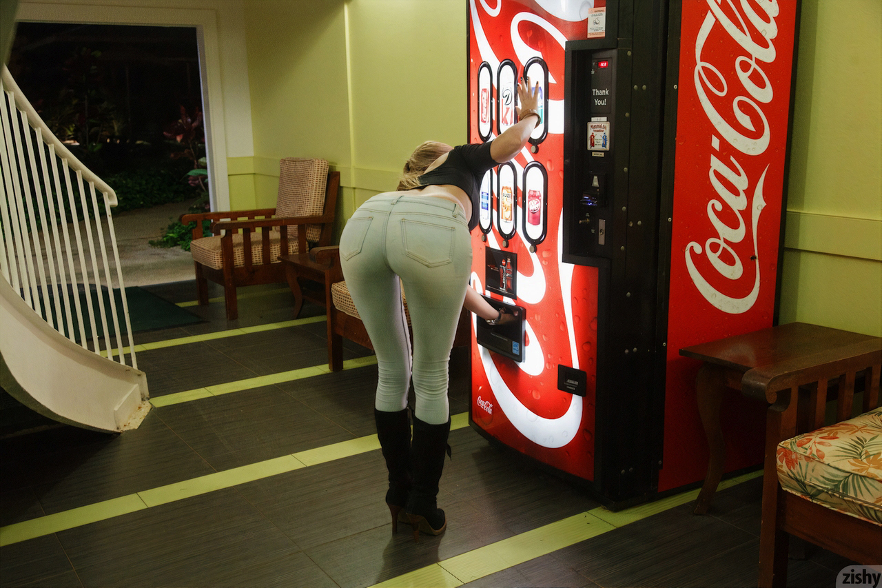 Women Model Jeans Coca Cola From Behind Boots Indoors 1280x853