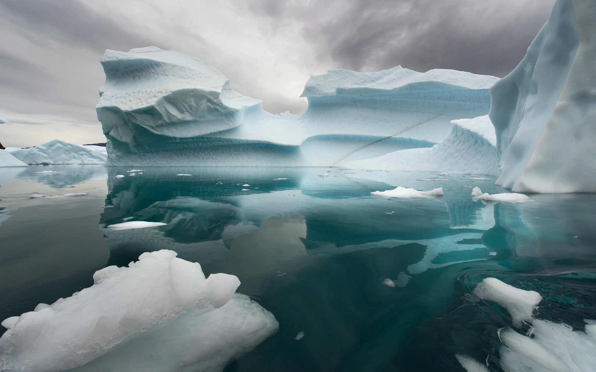 Ice Iceberg Nature Reflection 2048x1278