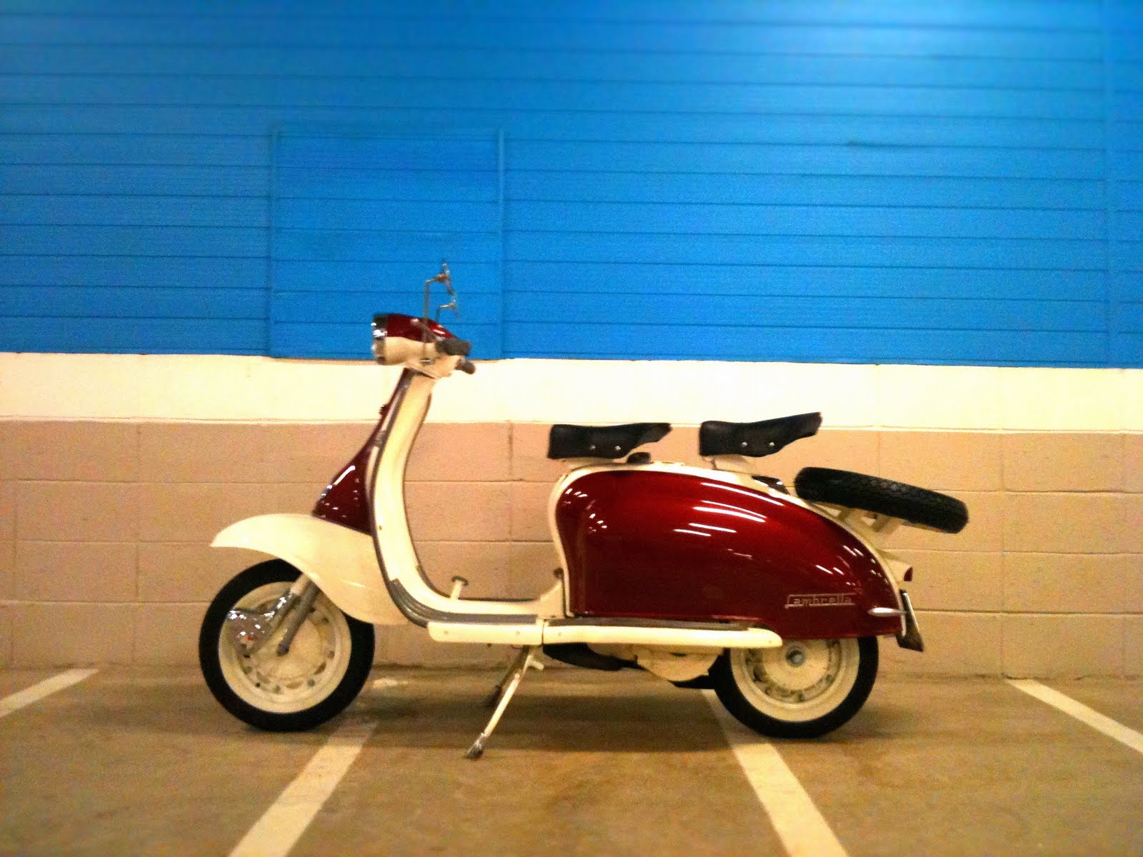 Scooter 1600x1200