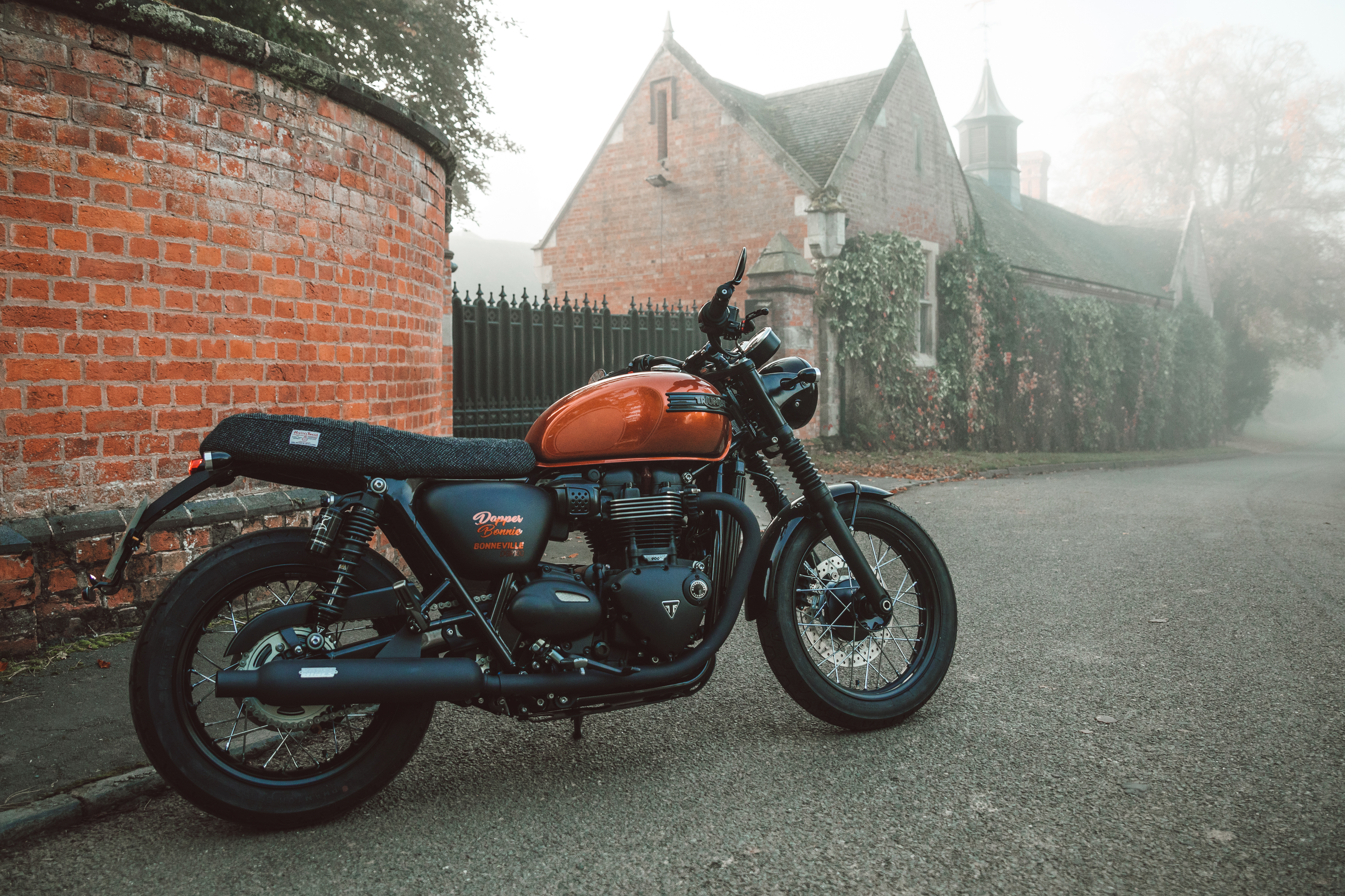 Motorcycle Triumph Triumph Bonneville Vehicle 3600x2400