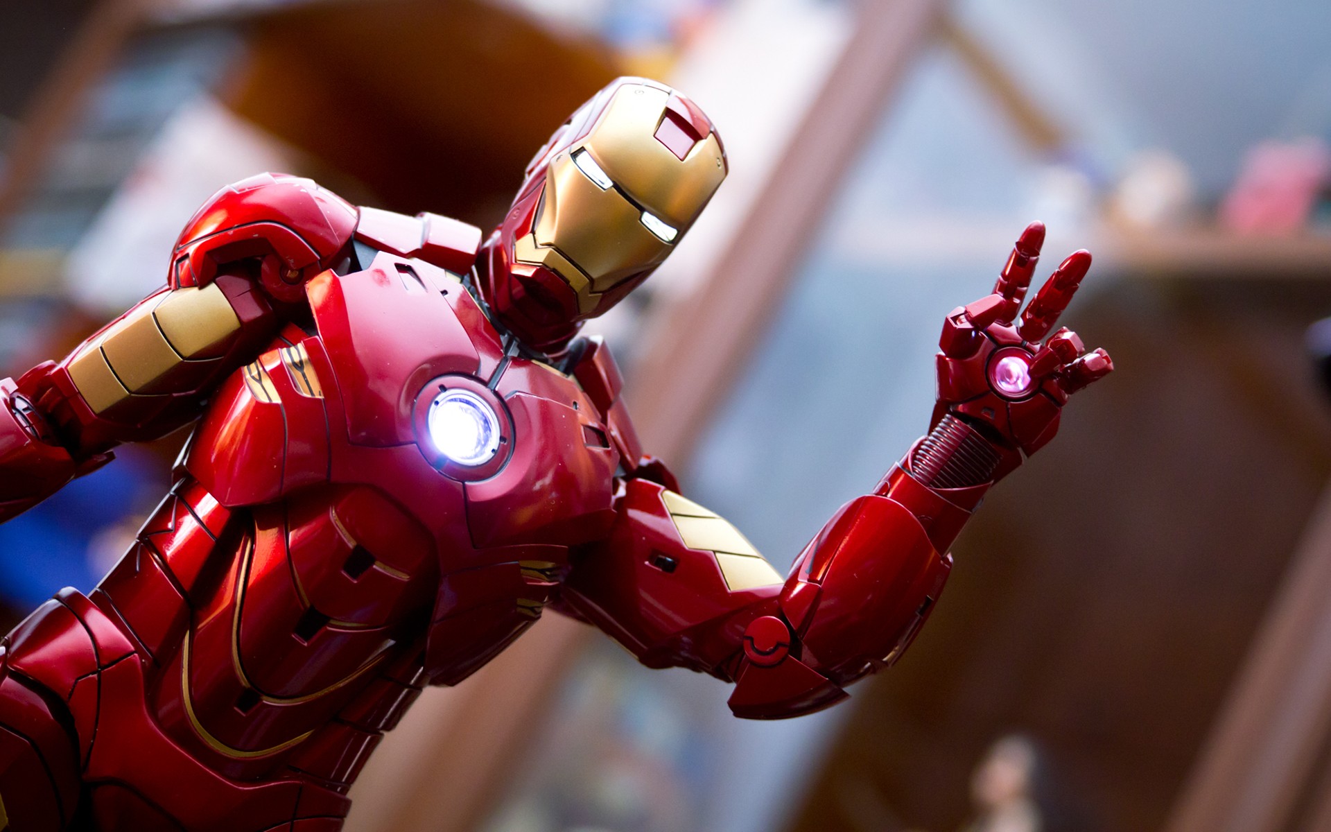 Figurine Iron Man Toy 1920x1200