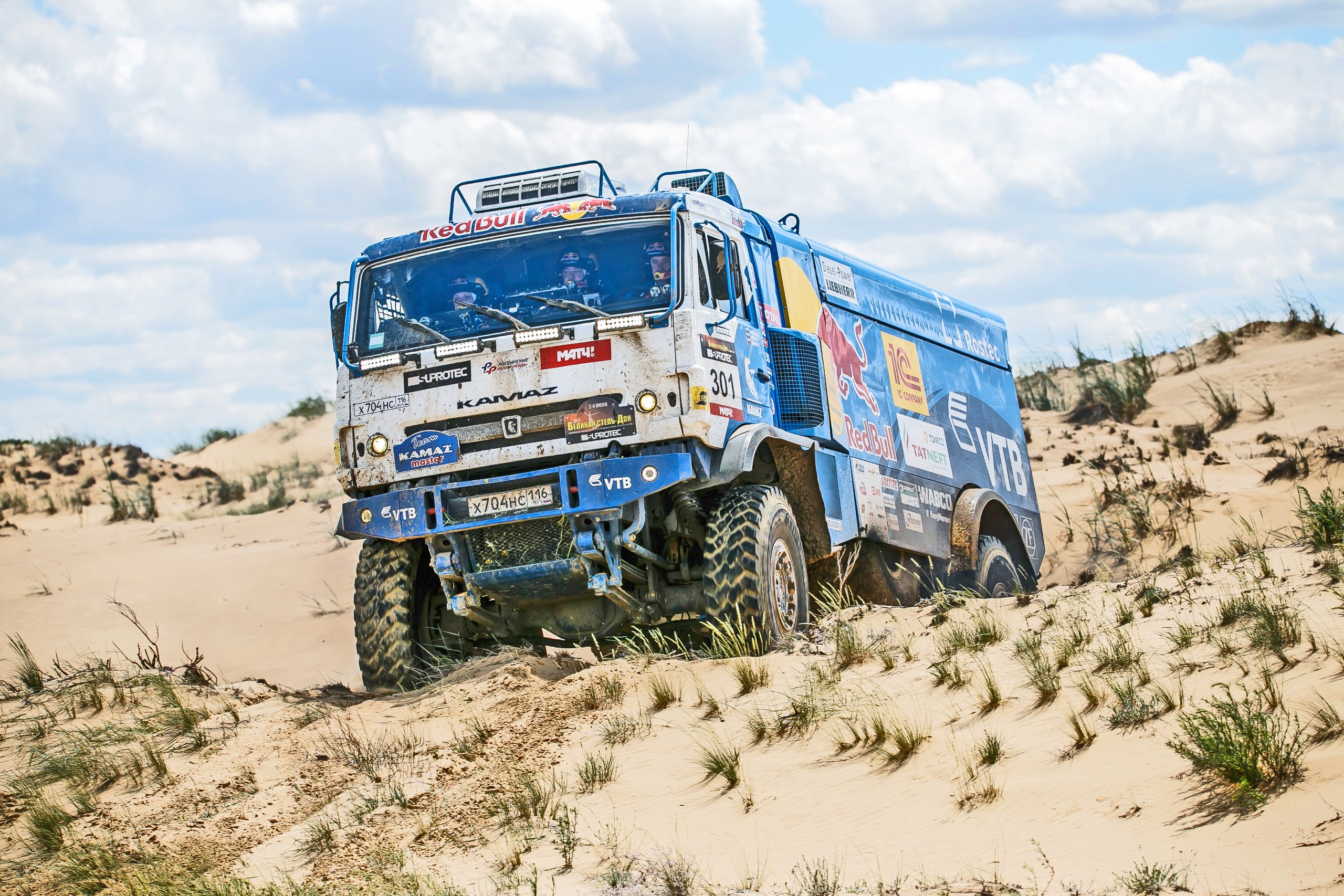 Desert Dune Kamaz Rallying Red Bull Sand Truck Vehicle 2560x1707