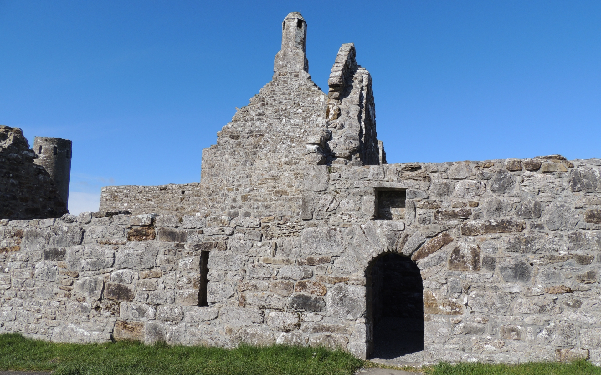 Clonmacnoise Ireland Monastery 1920x1200