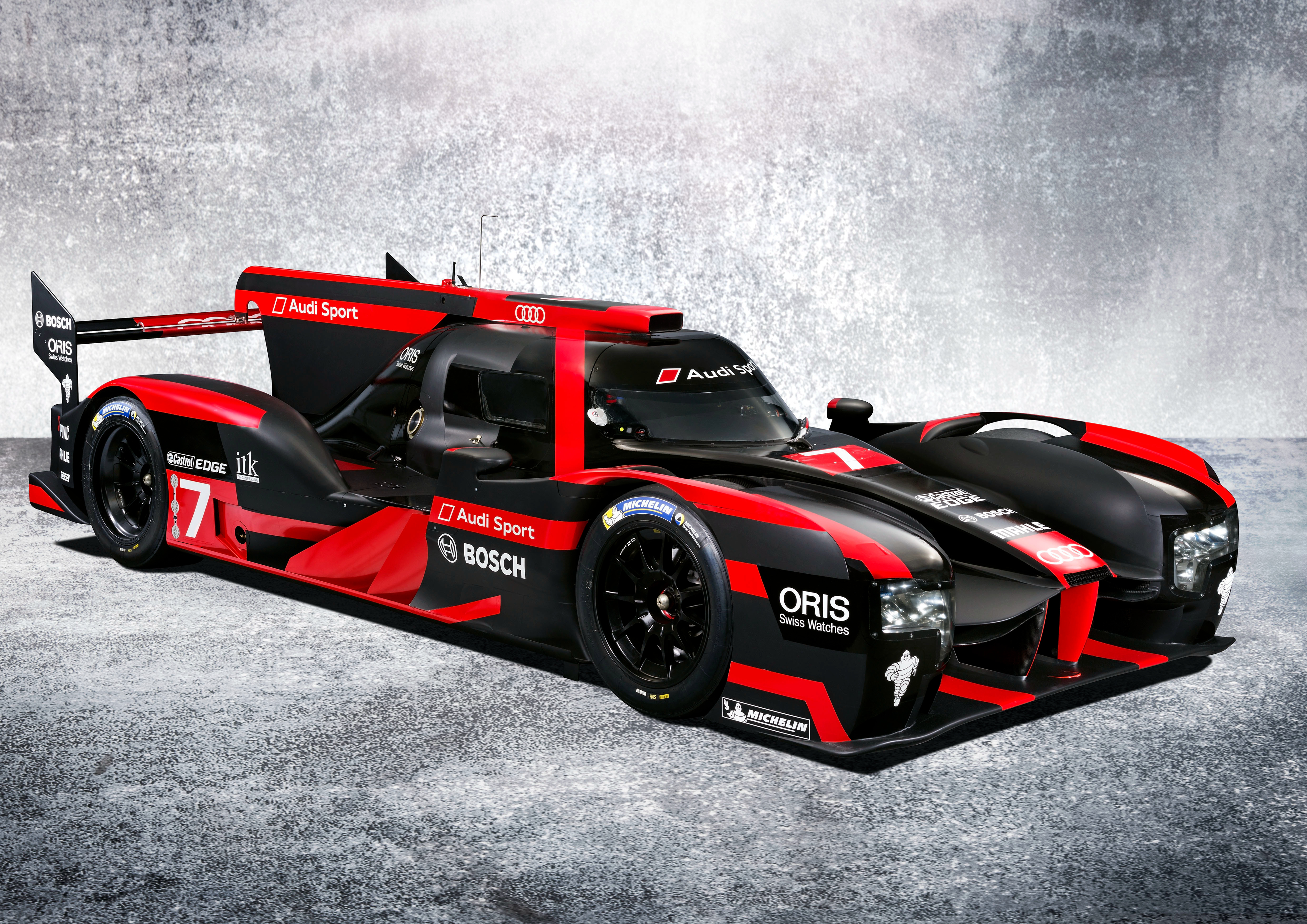 Audi R18 E Tron Quattro Prototype Race Car 4096x2896