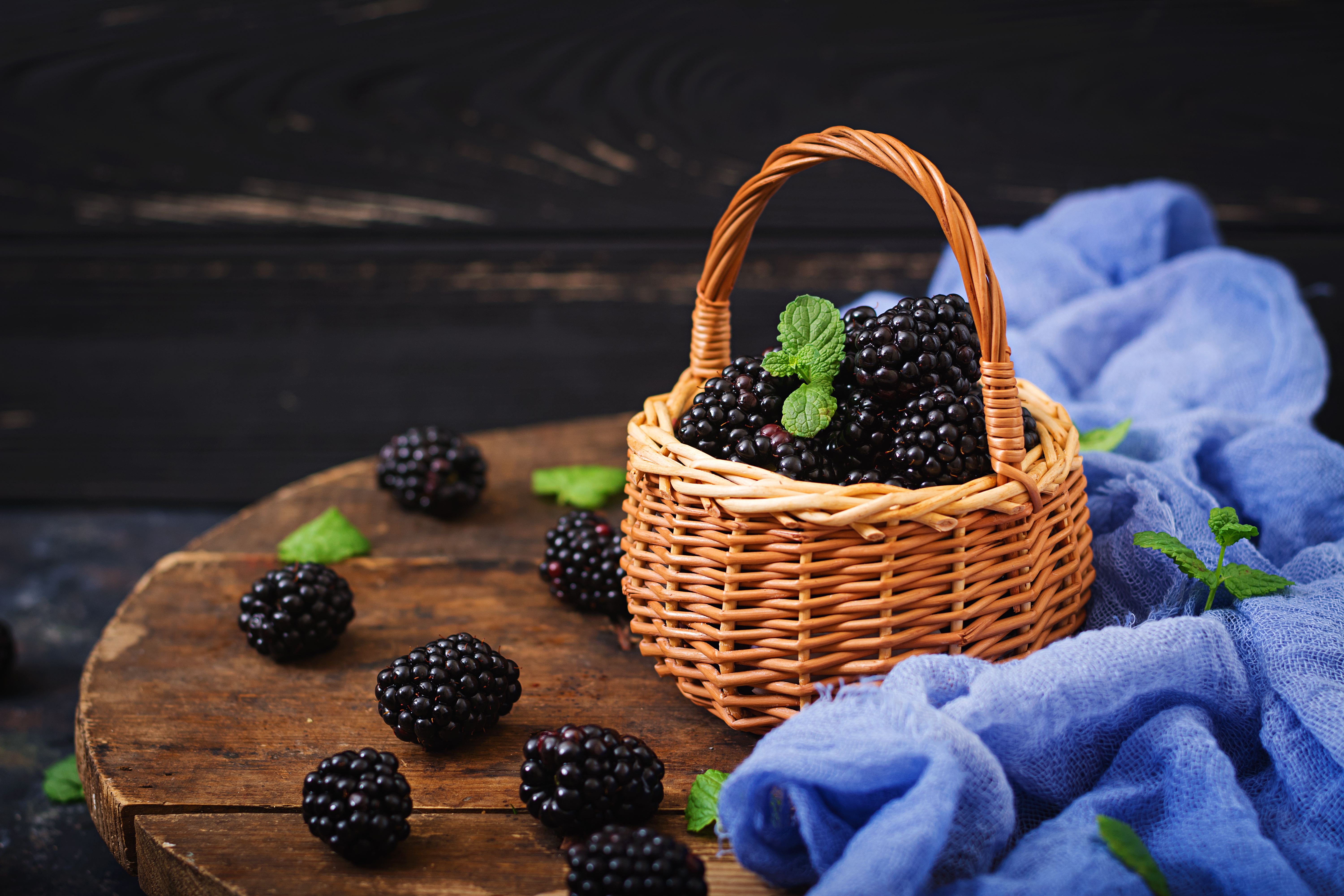 Basket Berry Blackberry Fruit 6000x4000