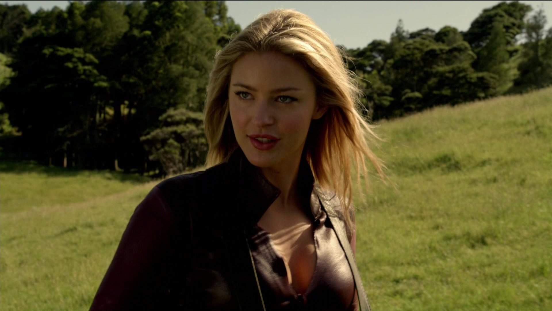 Tabrett Bethell 1920x1080