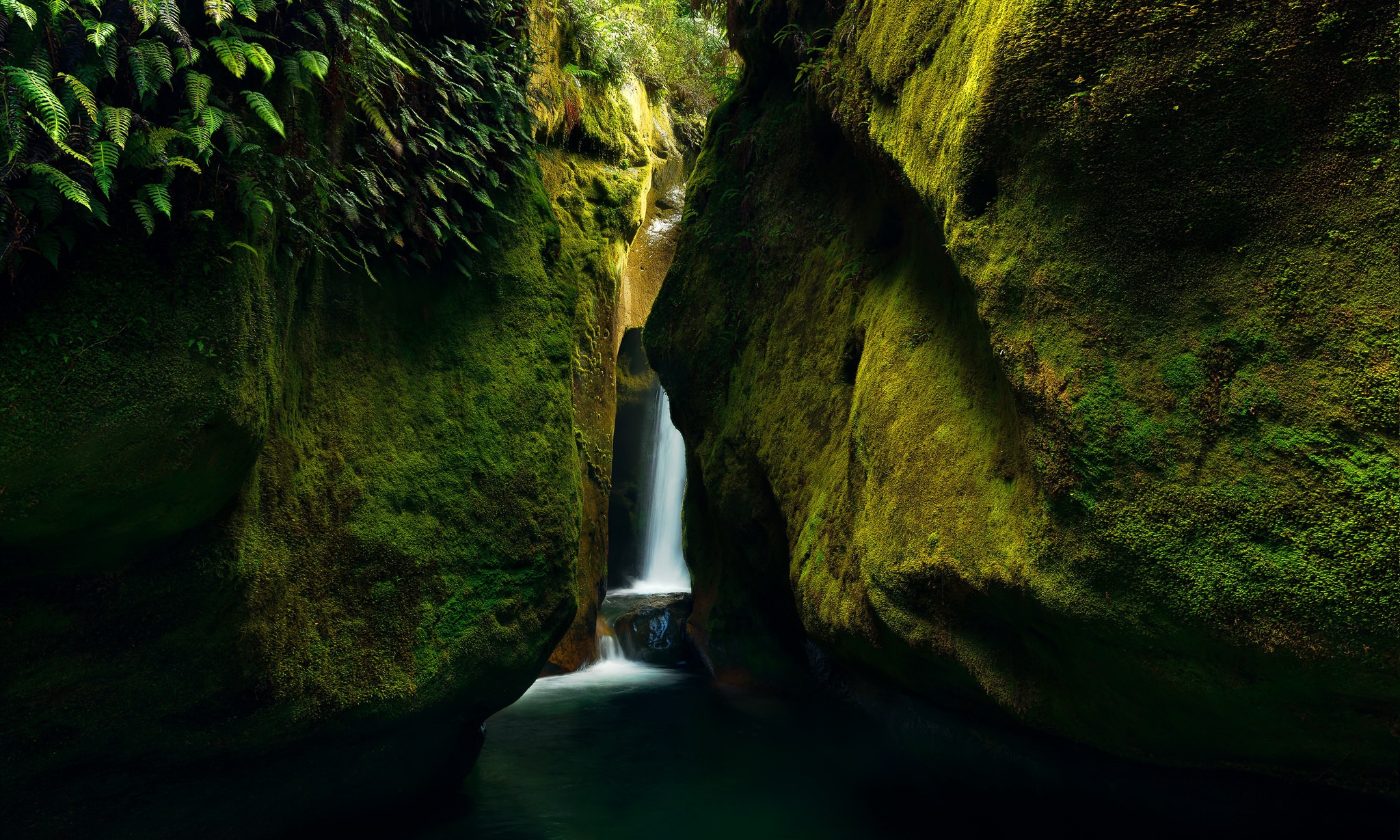 Canyon Nature Rock Waterfall 2048x1229