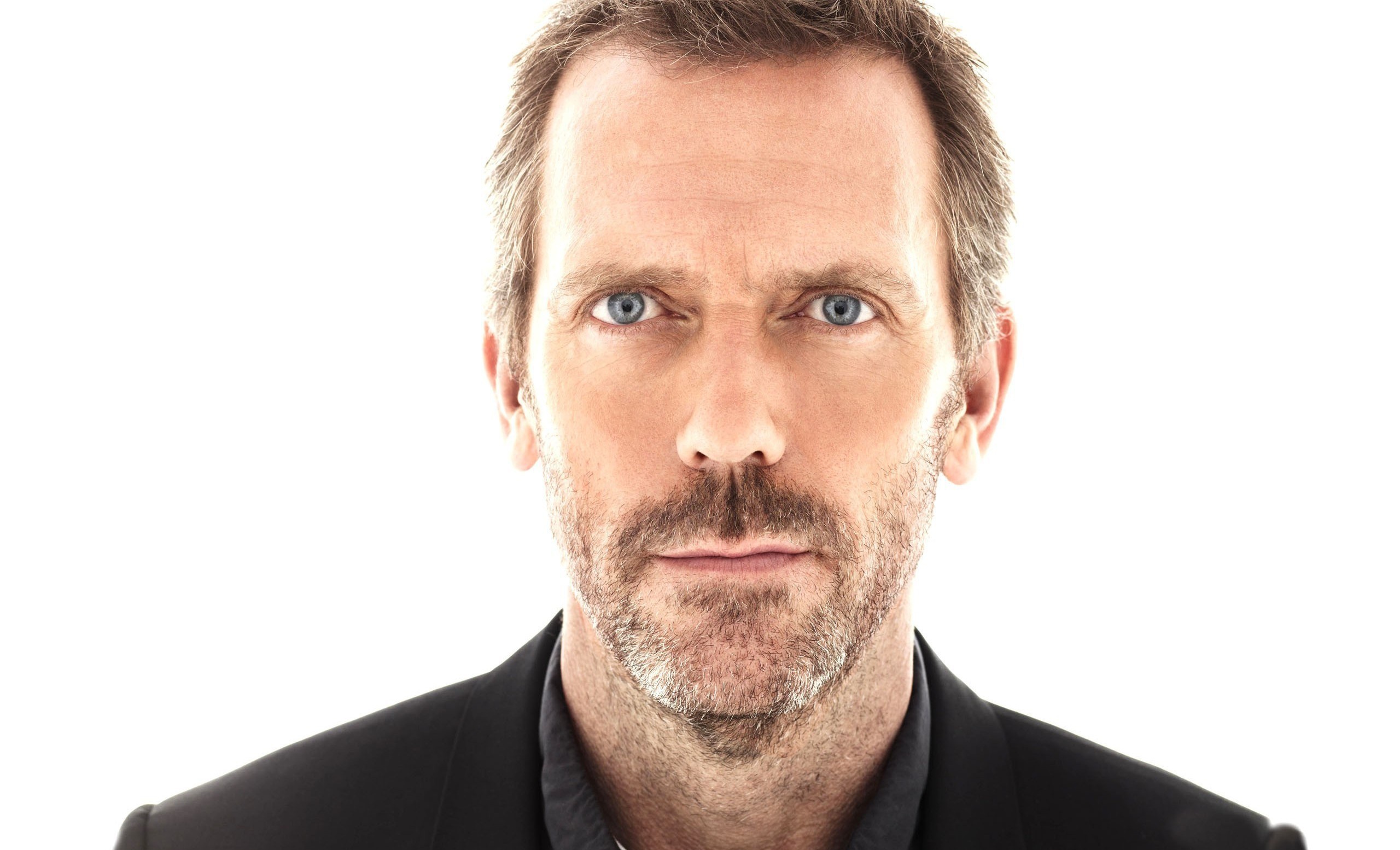 Actor Blue Eyes English Face Hugh Laurie 2560x1554