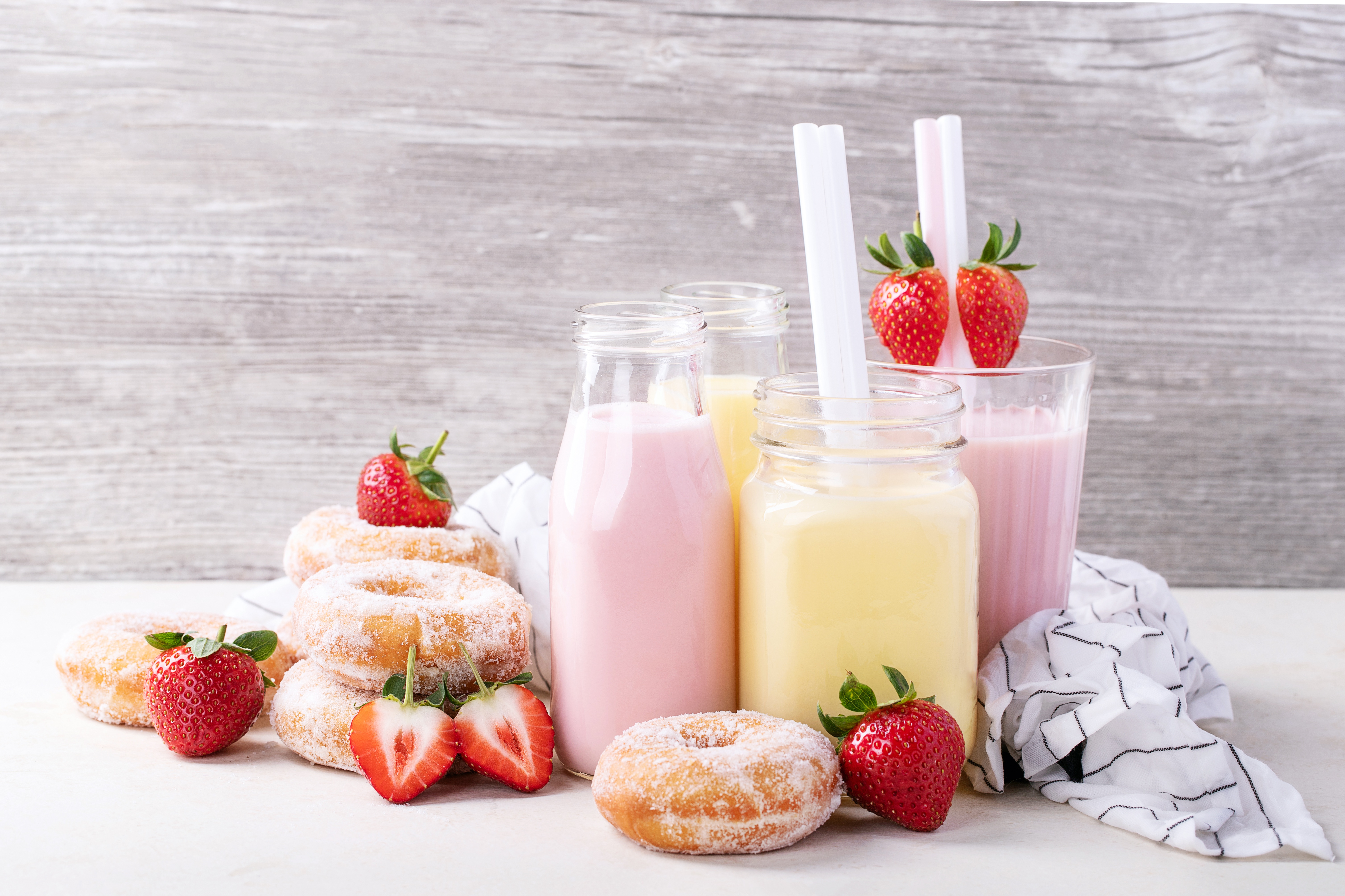 Berry Doughnut Drink Fruit Milk Still Life Strawberry Sweets 6030x4020
