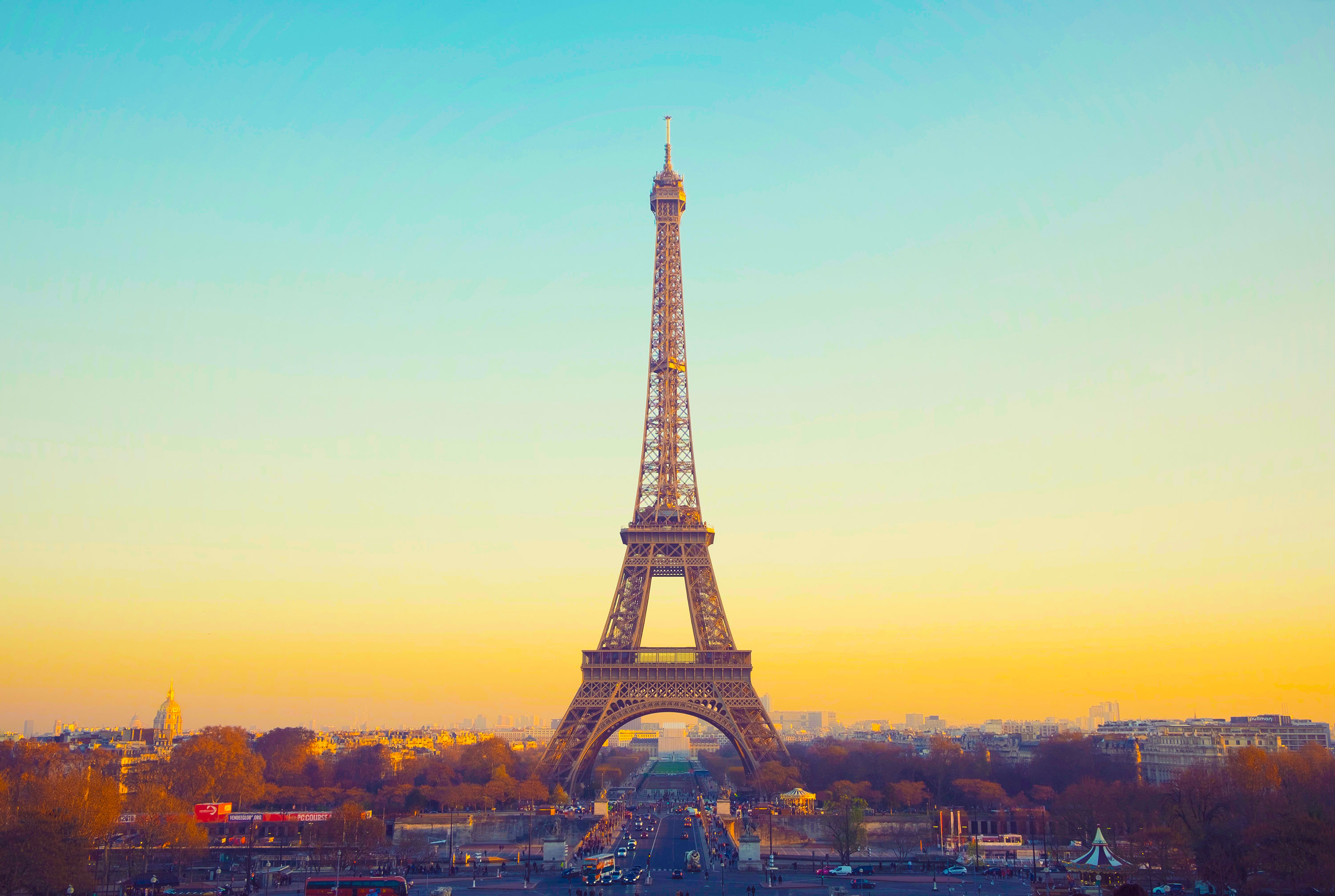 Eiffel Tower Paris 3000x2016