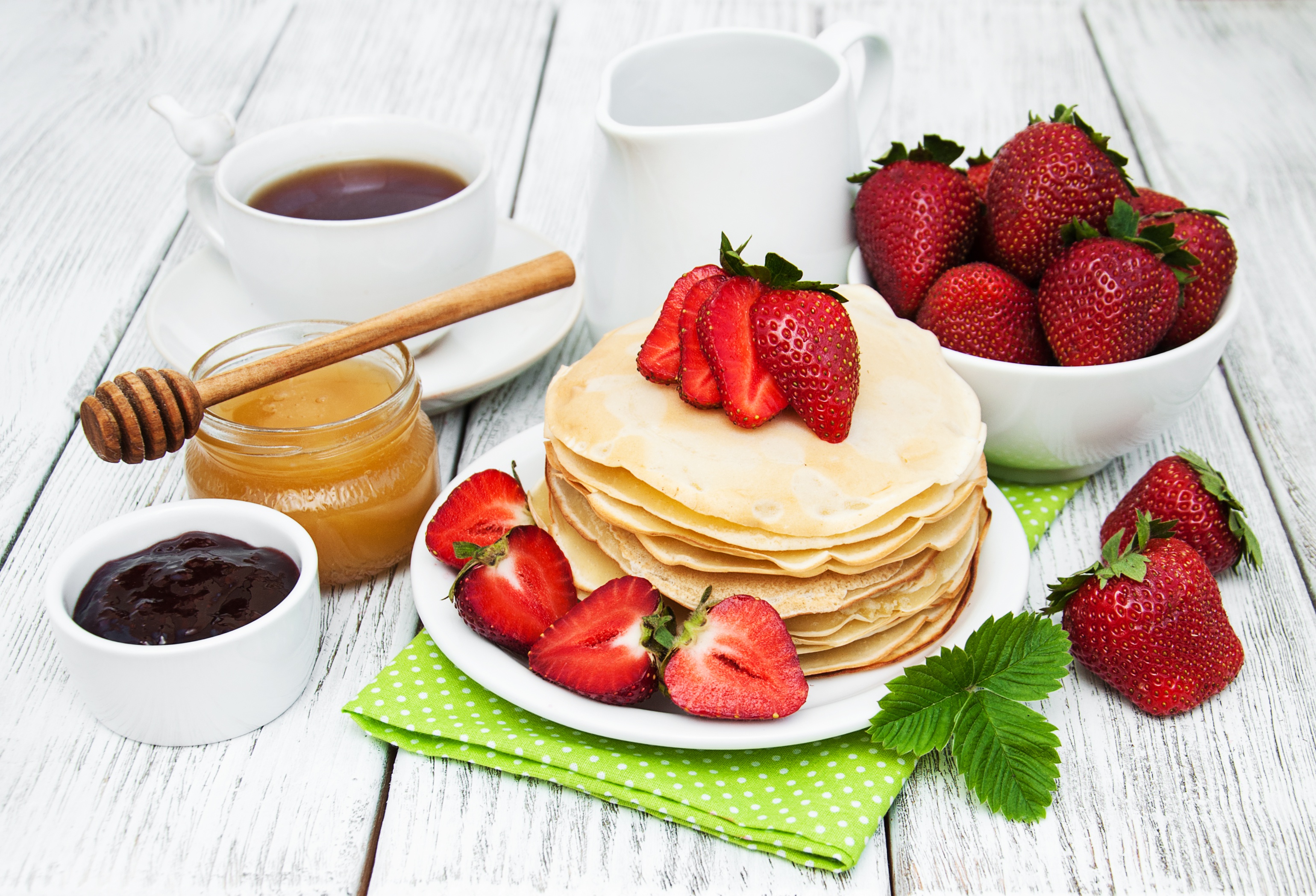 Berry Breakfast Fruit Honey Jam Still Life Strawberry Tea 3080x2097