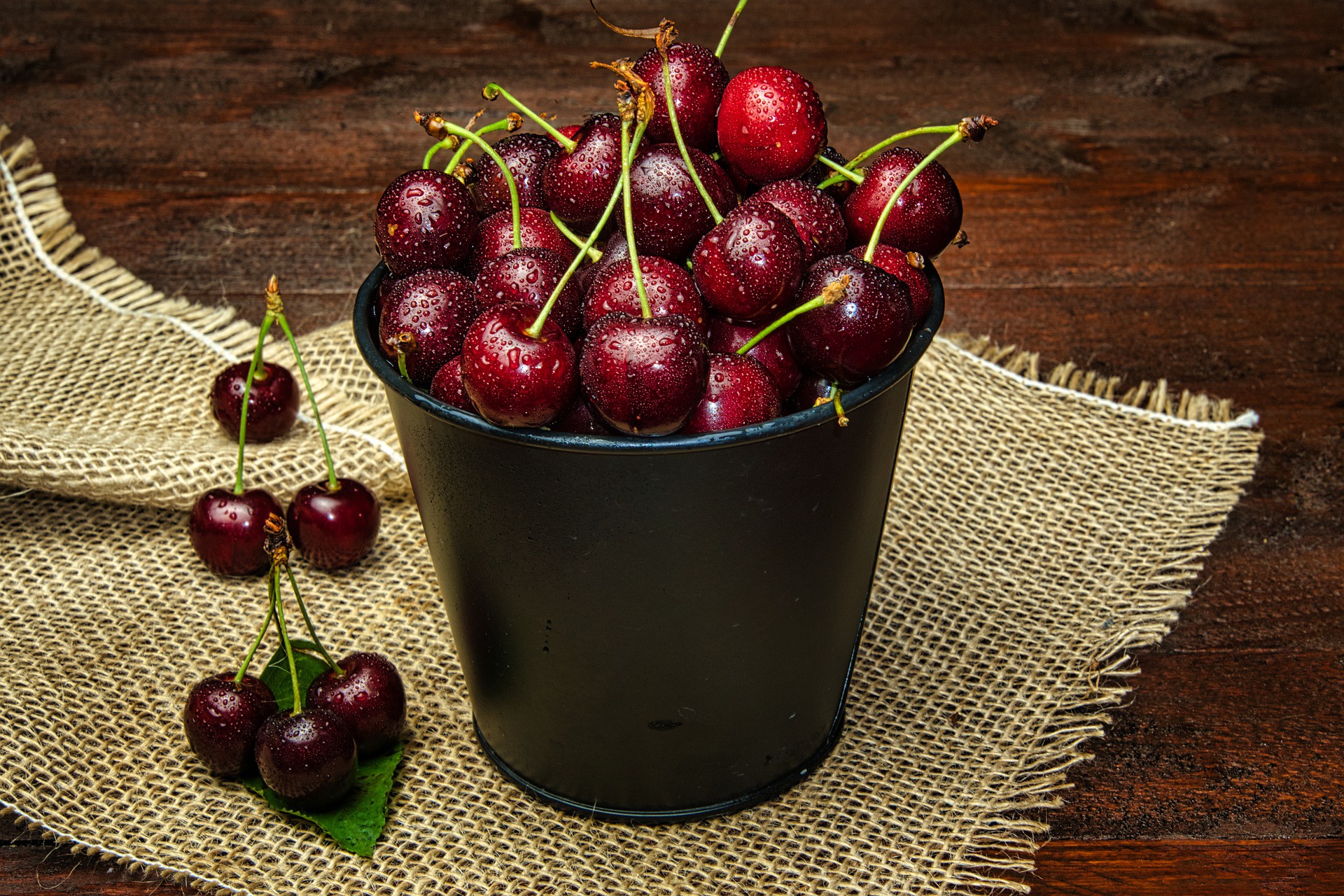 Cherry Fruit 1920x1280