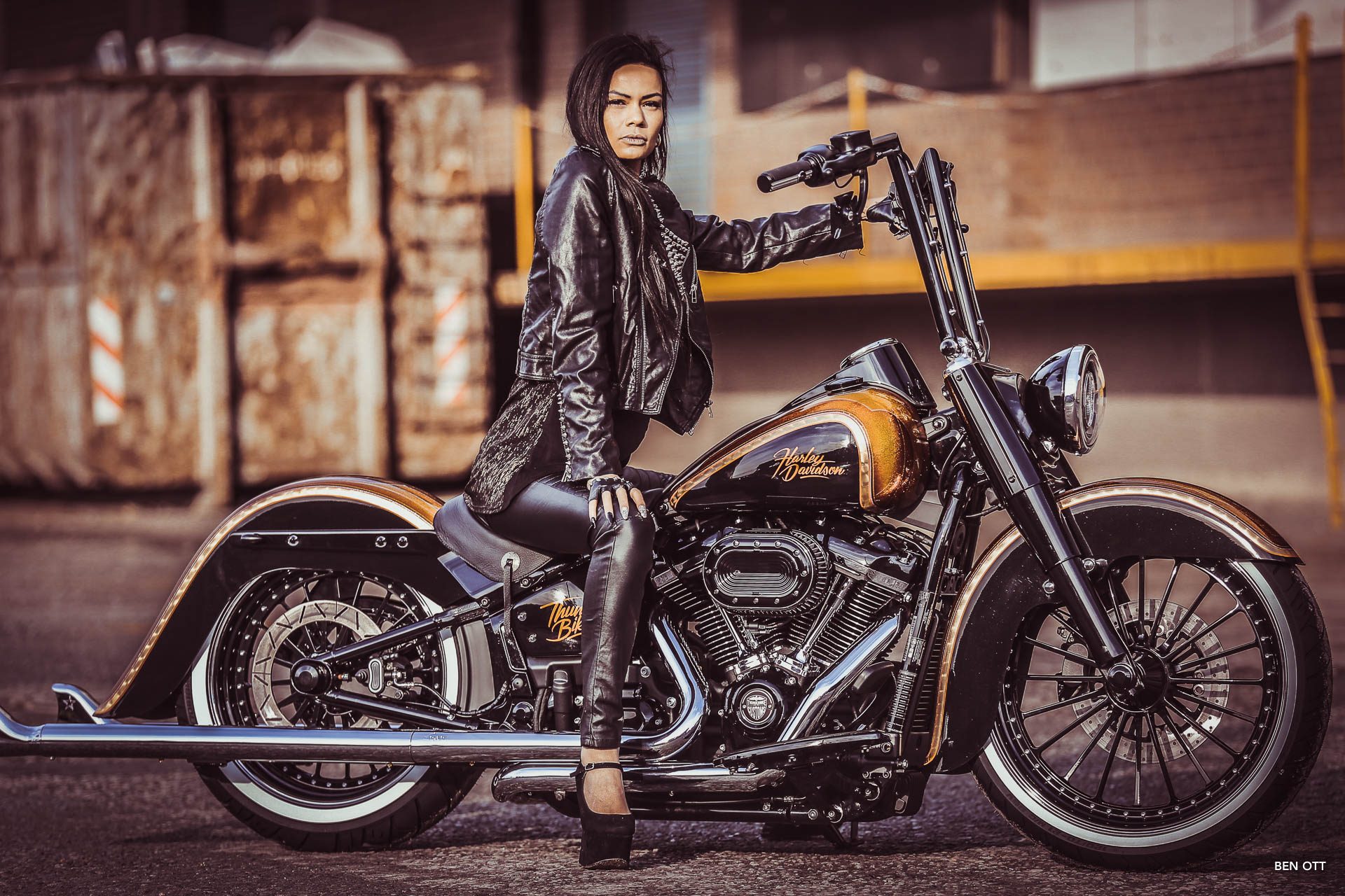Custom Motorcycle Harley Davidson Thunderbike Customs Woman 1920x1280
