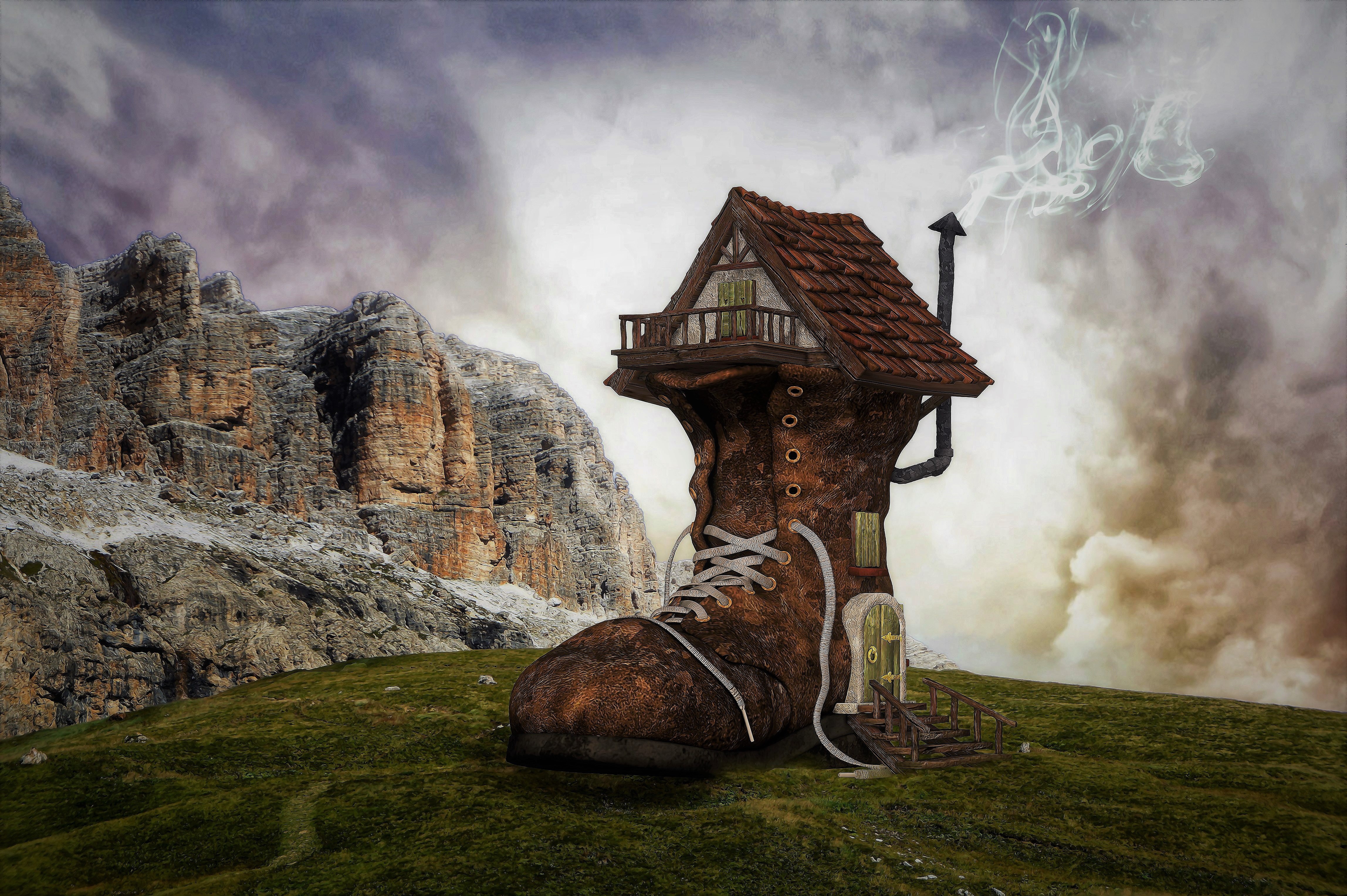 Artistic Fantasy House Shoe 4592x3056
