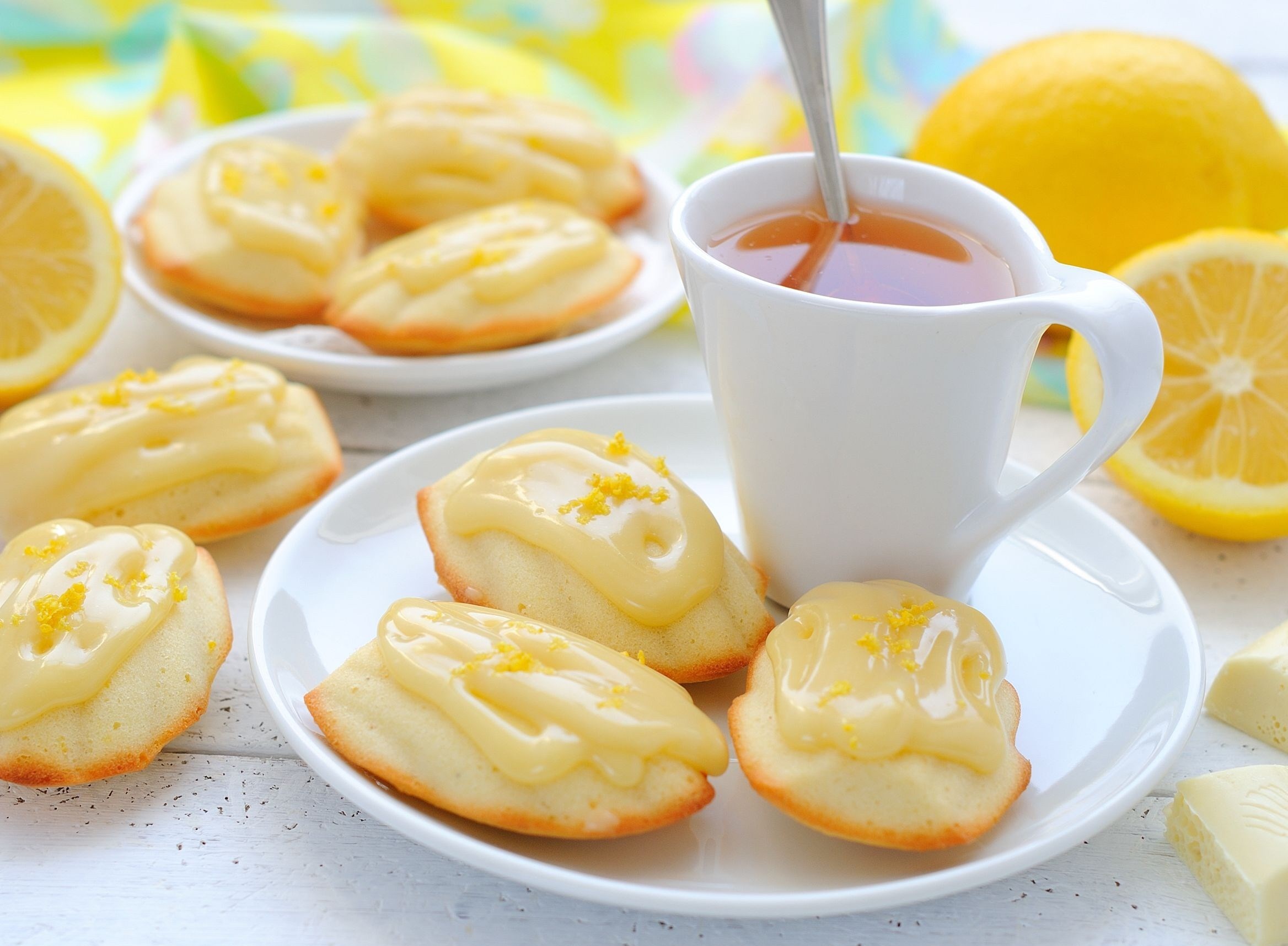 Biscuit Lemon Madeleine Tea 2336x1716