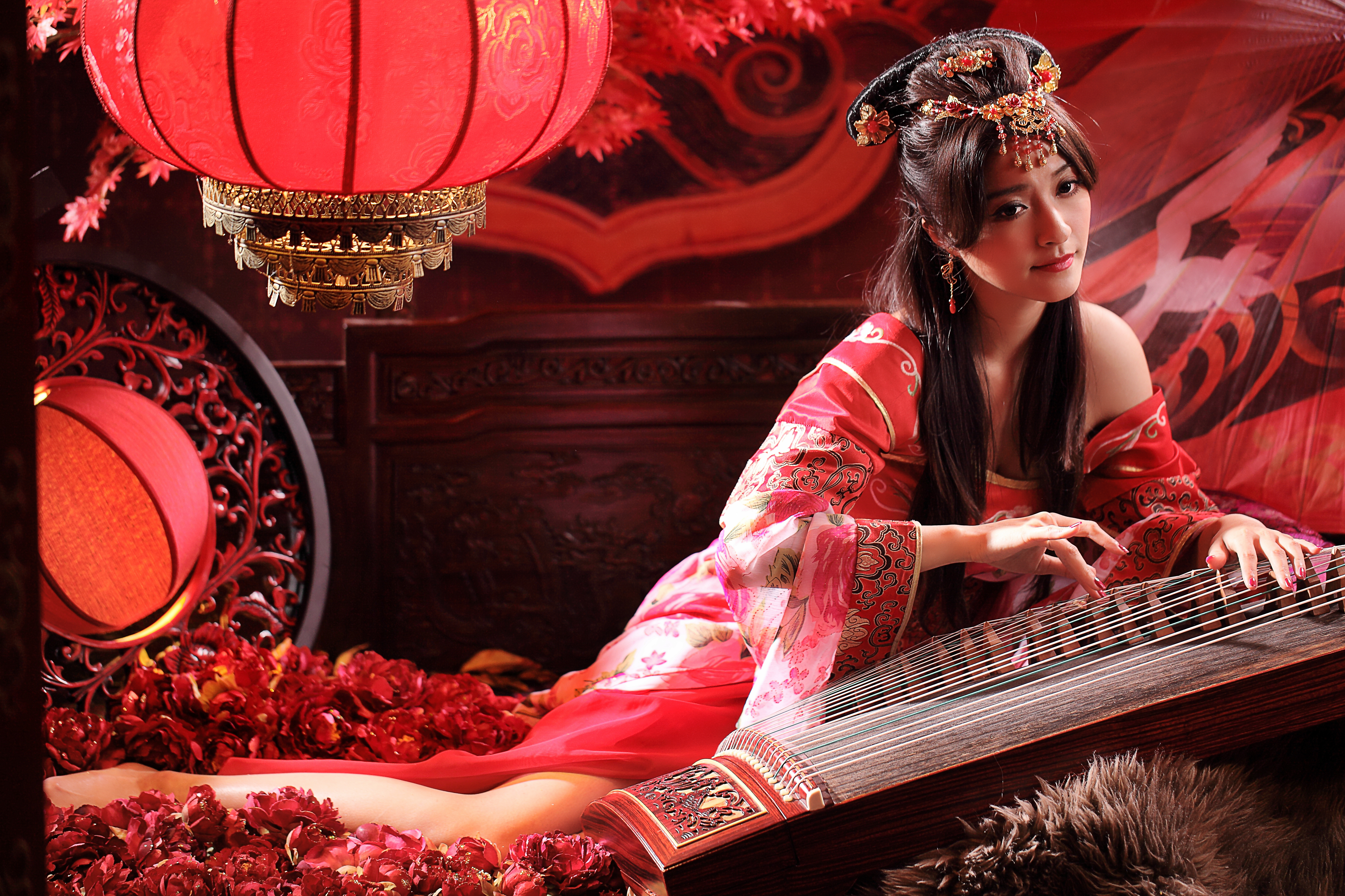 Asian Hair Dress Instrument Lantern National Dress Woman 5616x3744