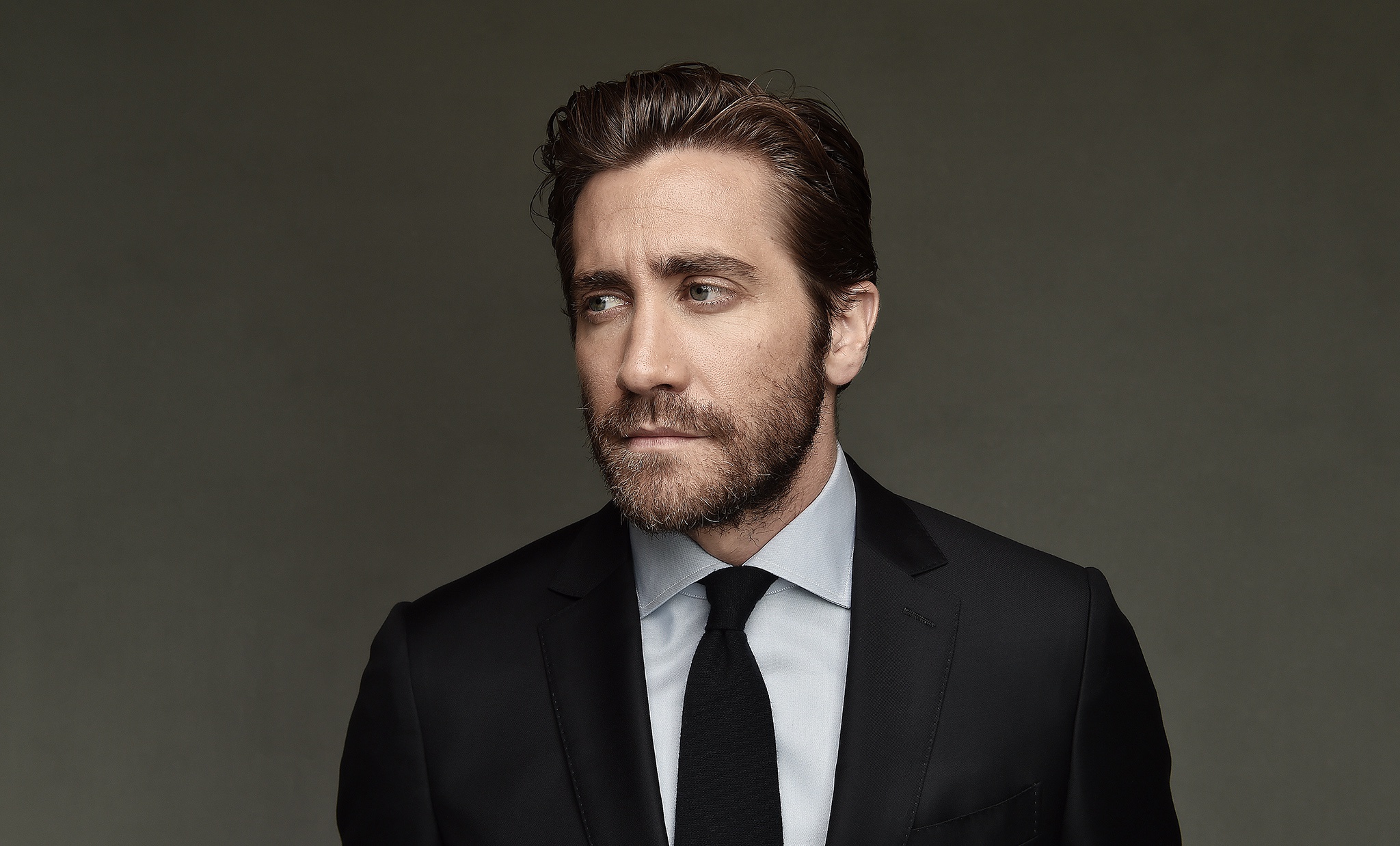 Actor American Beard Jake Gyllenhaal 2048x1238